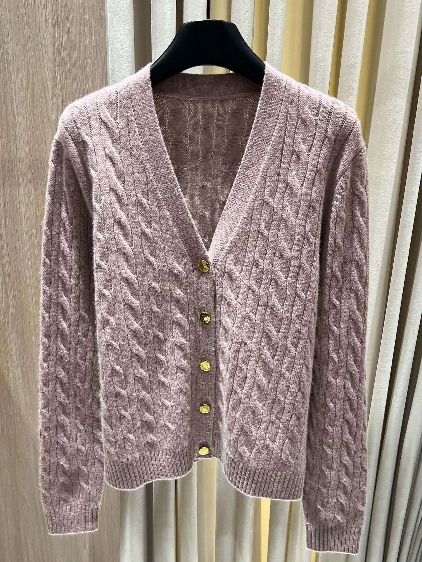 Victoria- 8oro Pi191 cashmere 2colour item:E-F140I2743-2H