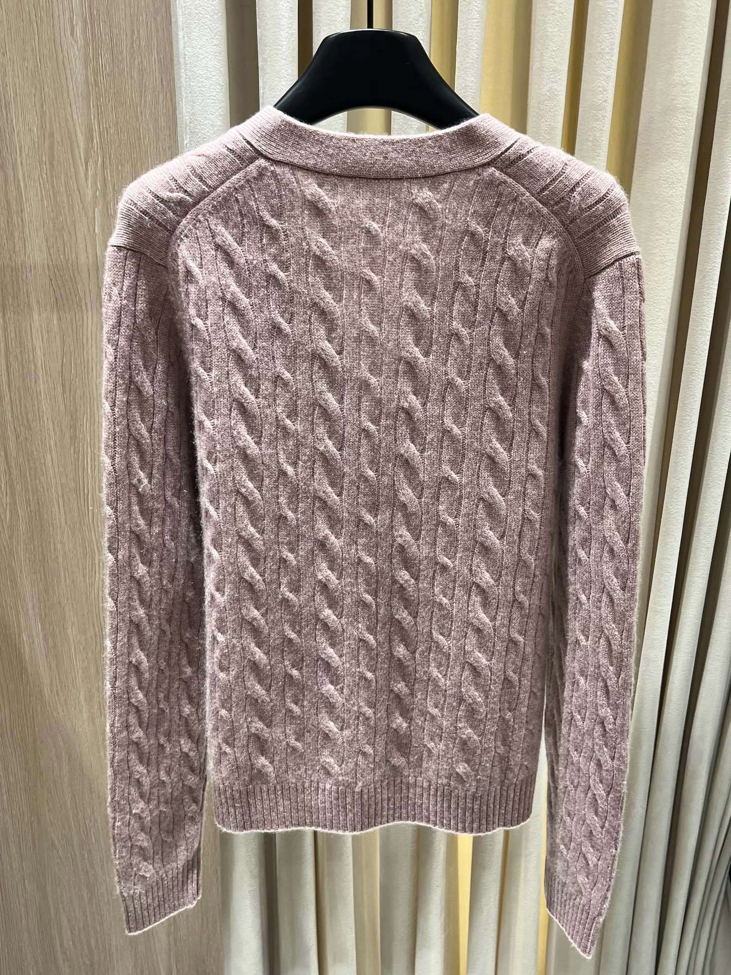 Victoria- 8oro Pi191 cashmere 2colour item:E-F140I2743-2H