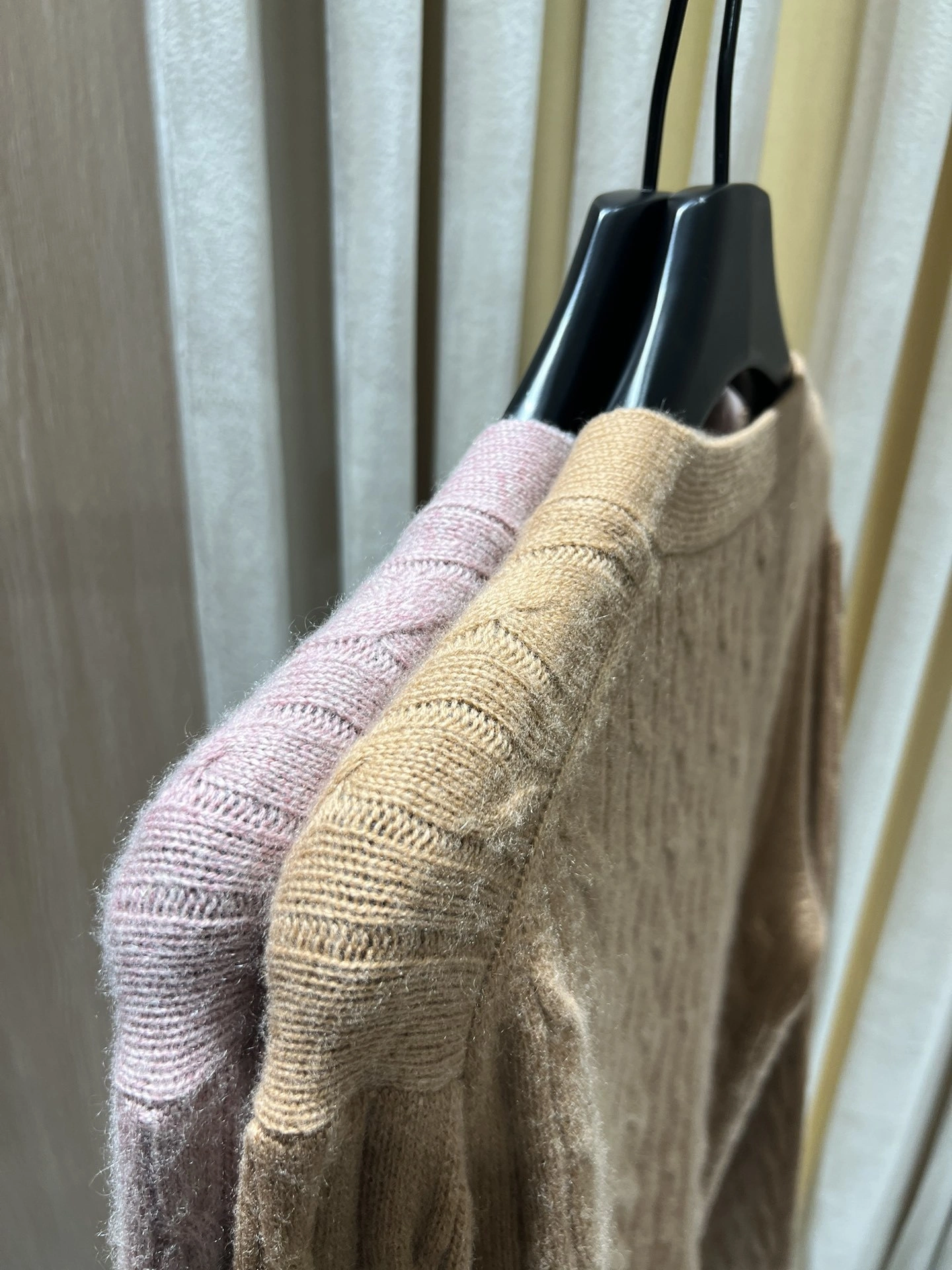 Victoria- 8oro Pi191 cashmere 2colour item:E-F140I2743-2H