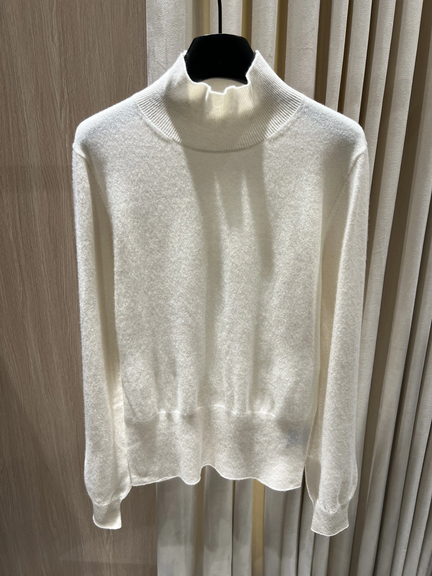 Victoria- 8oro Pi191 cashmere item:E-F140I2746H