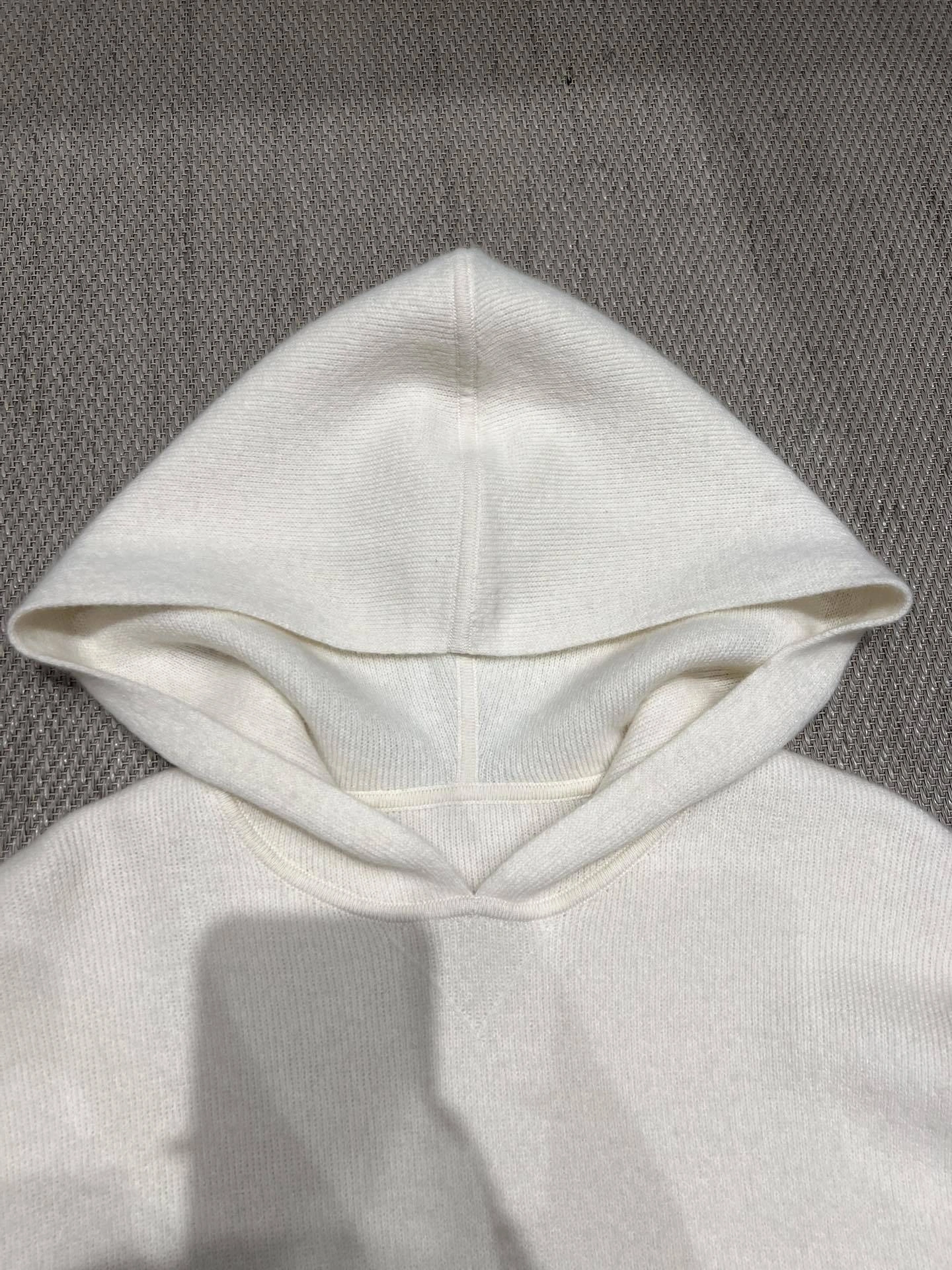 Victoria- 8oro Pi191 cashmere item:E-F140I2747H