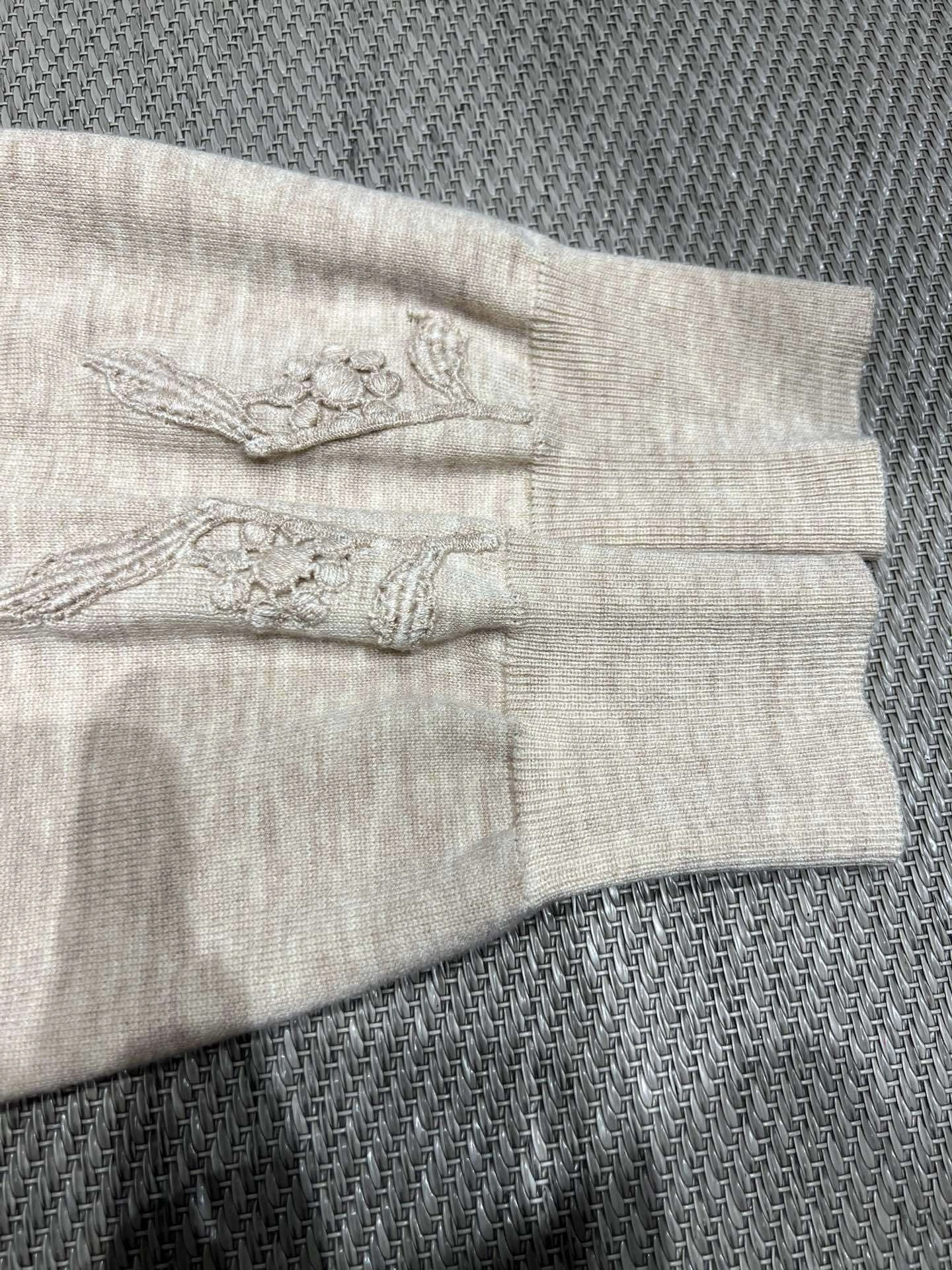 Victoria- 8oro Pi191 embroidery item:E-F140I2744H