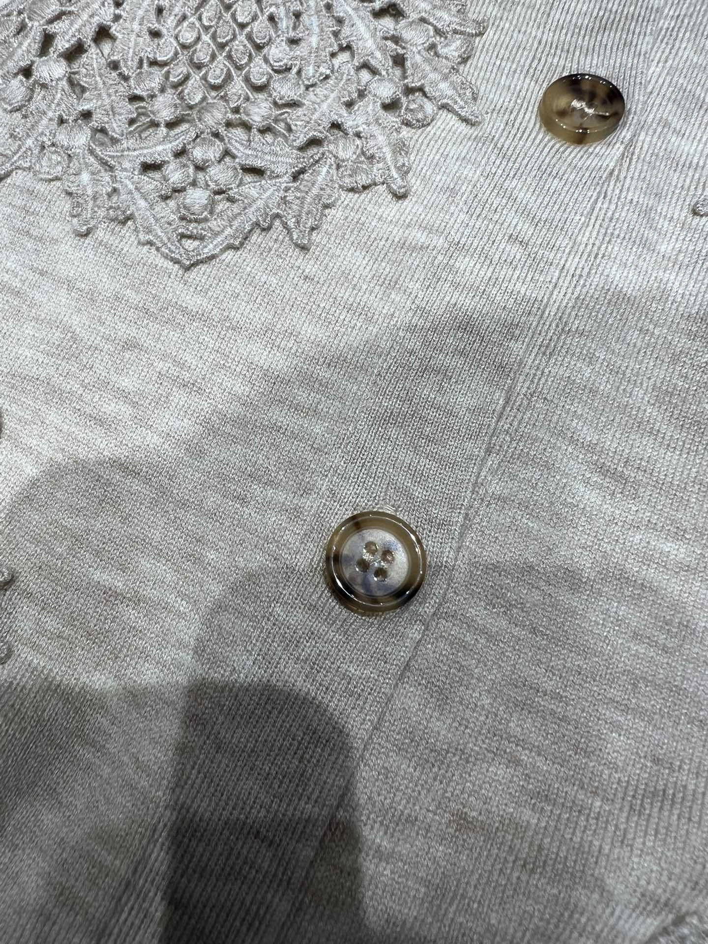 Victoria- 8oro Pi191 embroidery item:E-F140I2744H