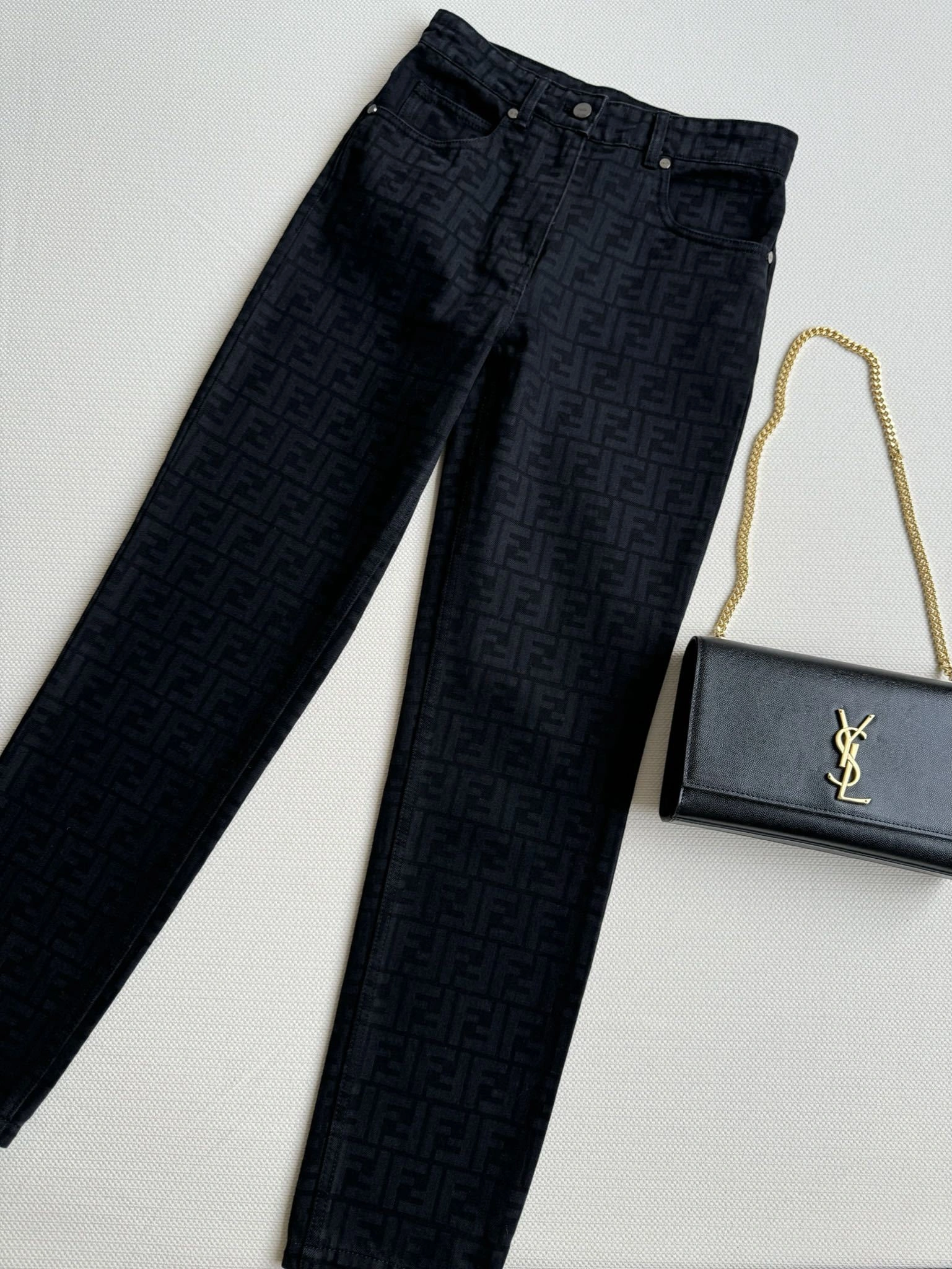 Victoria- F594i item:D-F245K1619