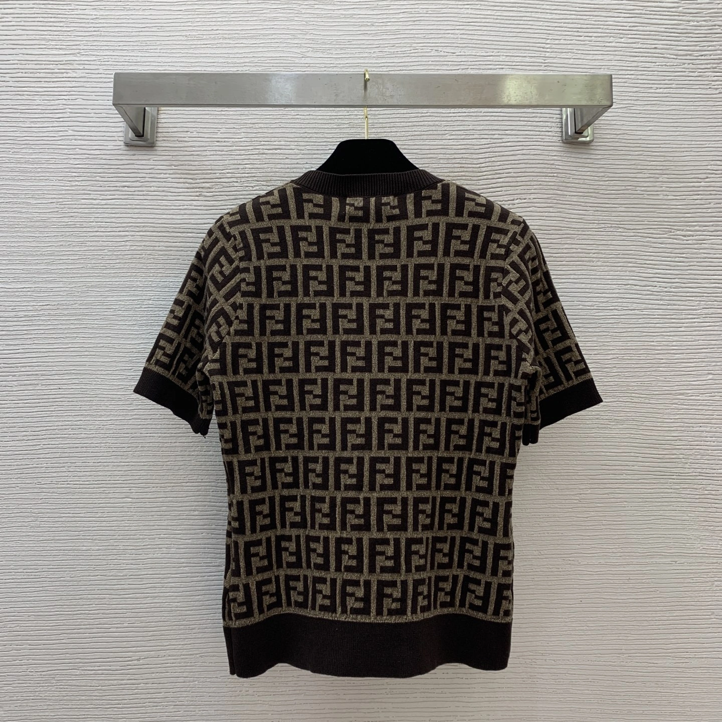 Victoria- F594i item:E-F044I0203
