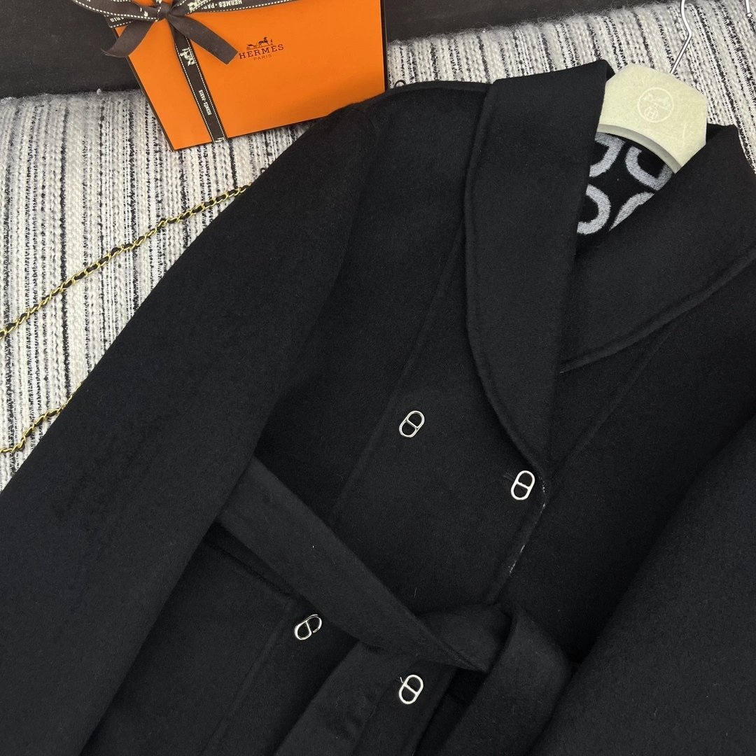 Victoria- H5r75s Cashmere item:D-F240H2606