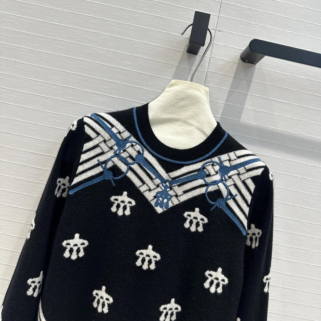 Victoria- H5r75s mbroidery 4colour item:D-F240H2637-4