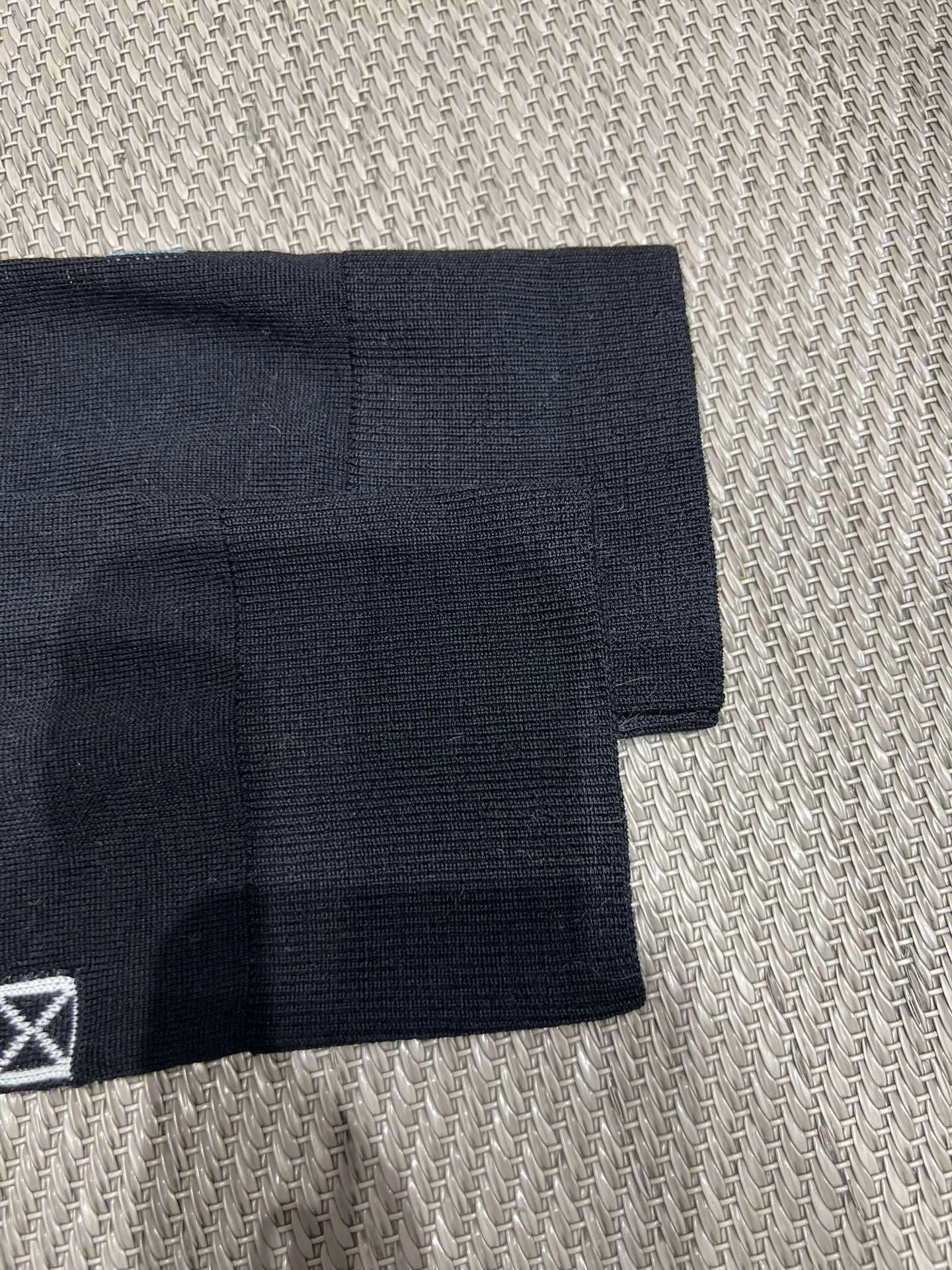 Victoria- H5r75s wool item:E-F140I2733H