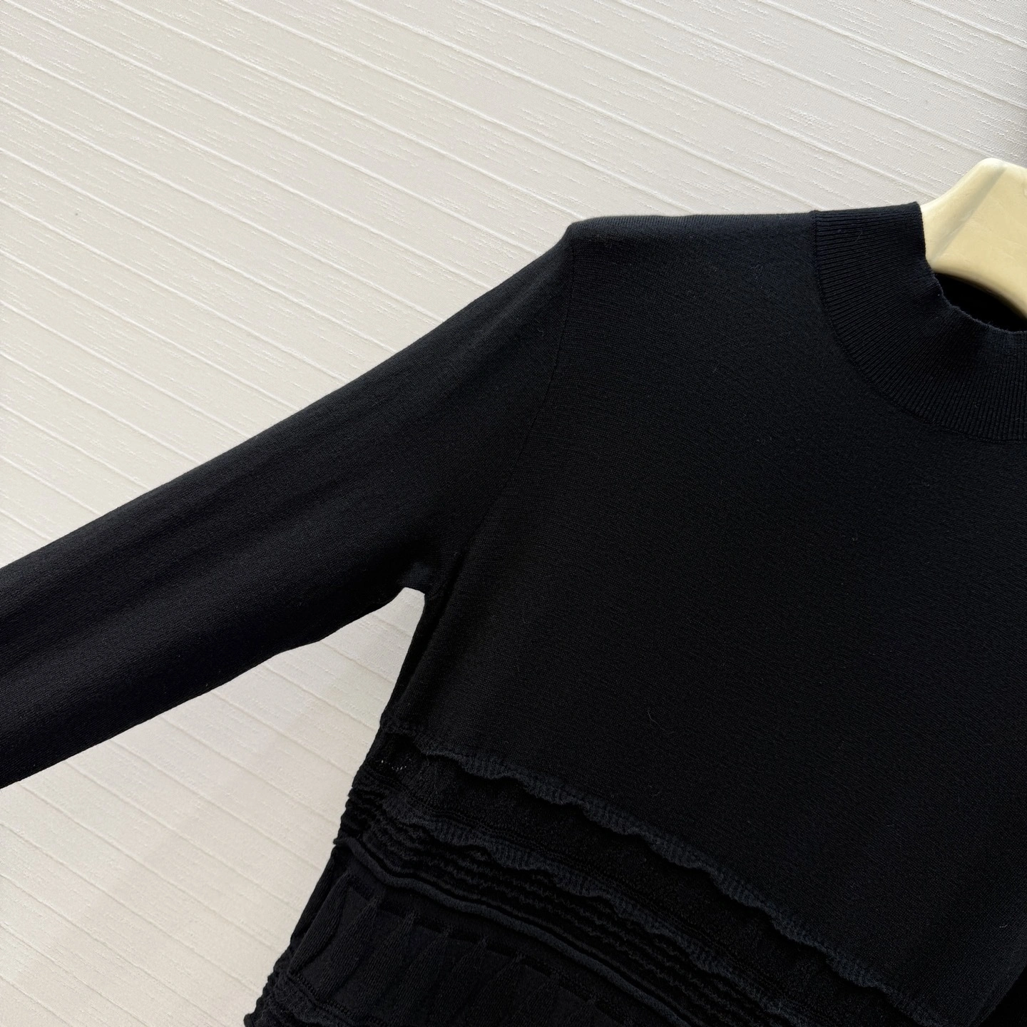 Victoria--Other brands Crinoline wool item:F-F061A2041