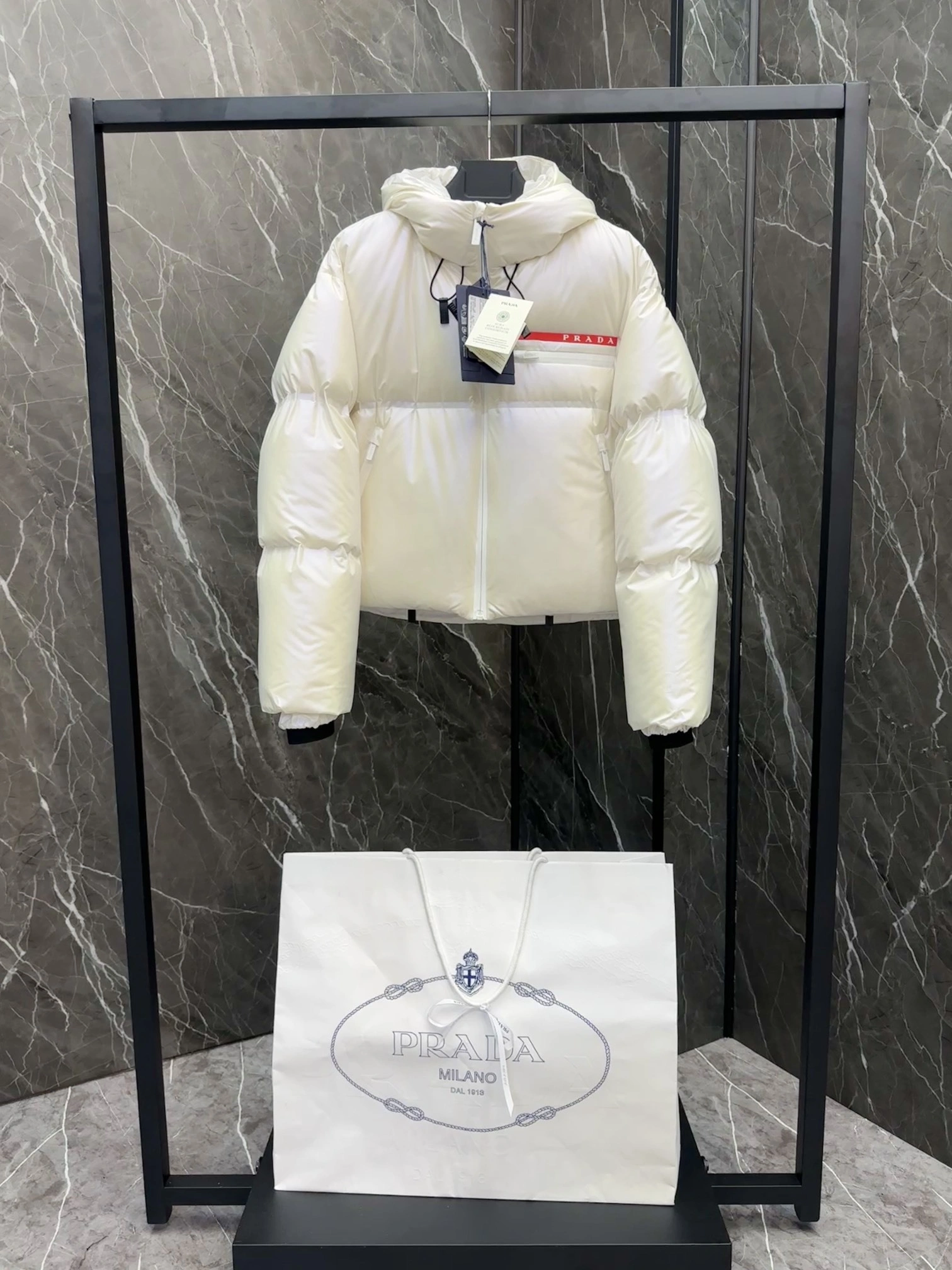 Victoria- Pr141 Down Jacket 2colour item:D-F431J5905-2