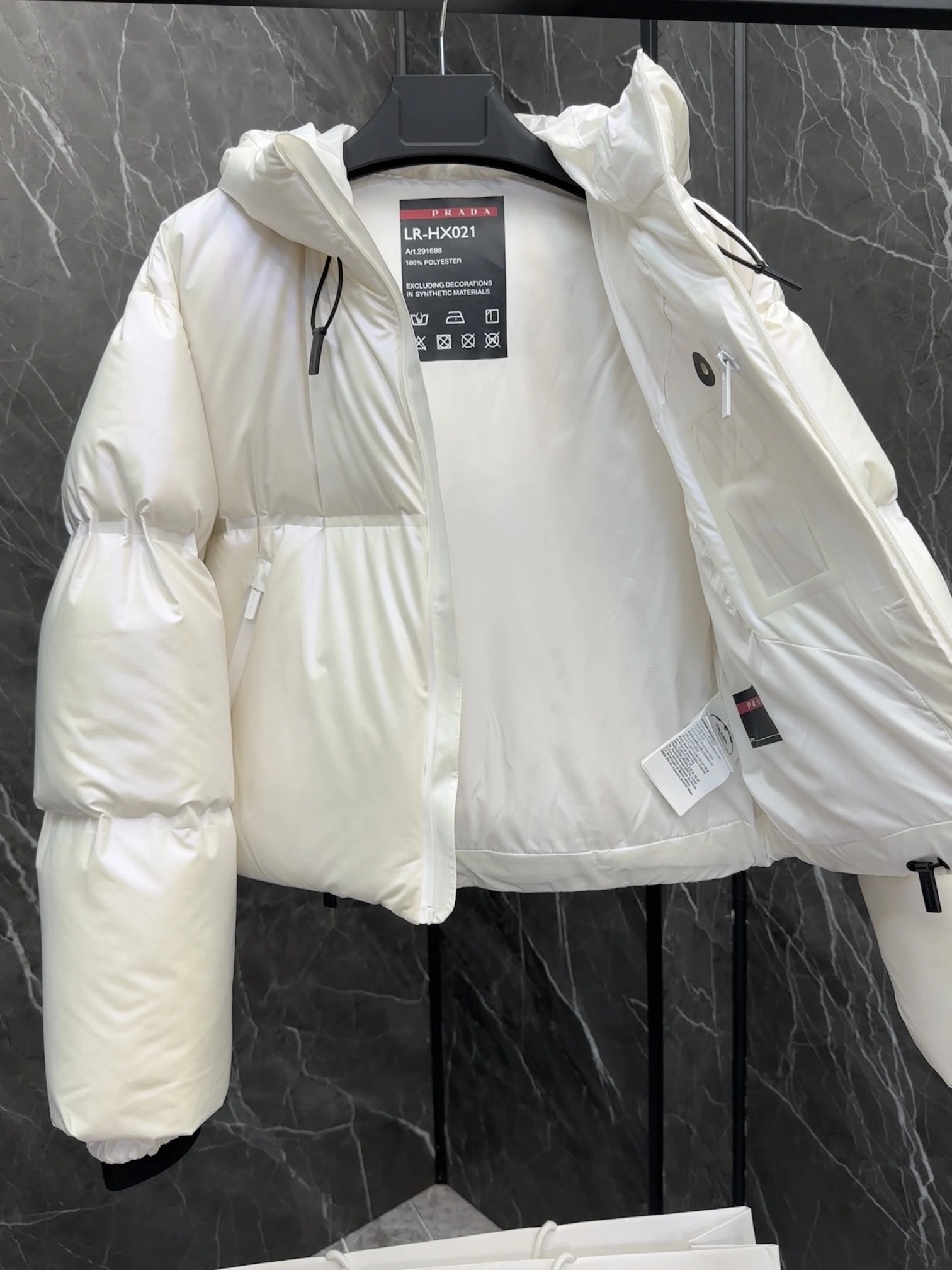 Victoria- Pr141 Down Jacket 2colour item:D-F431J5905-2