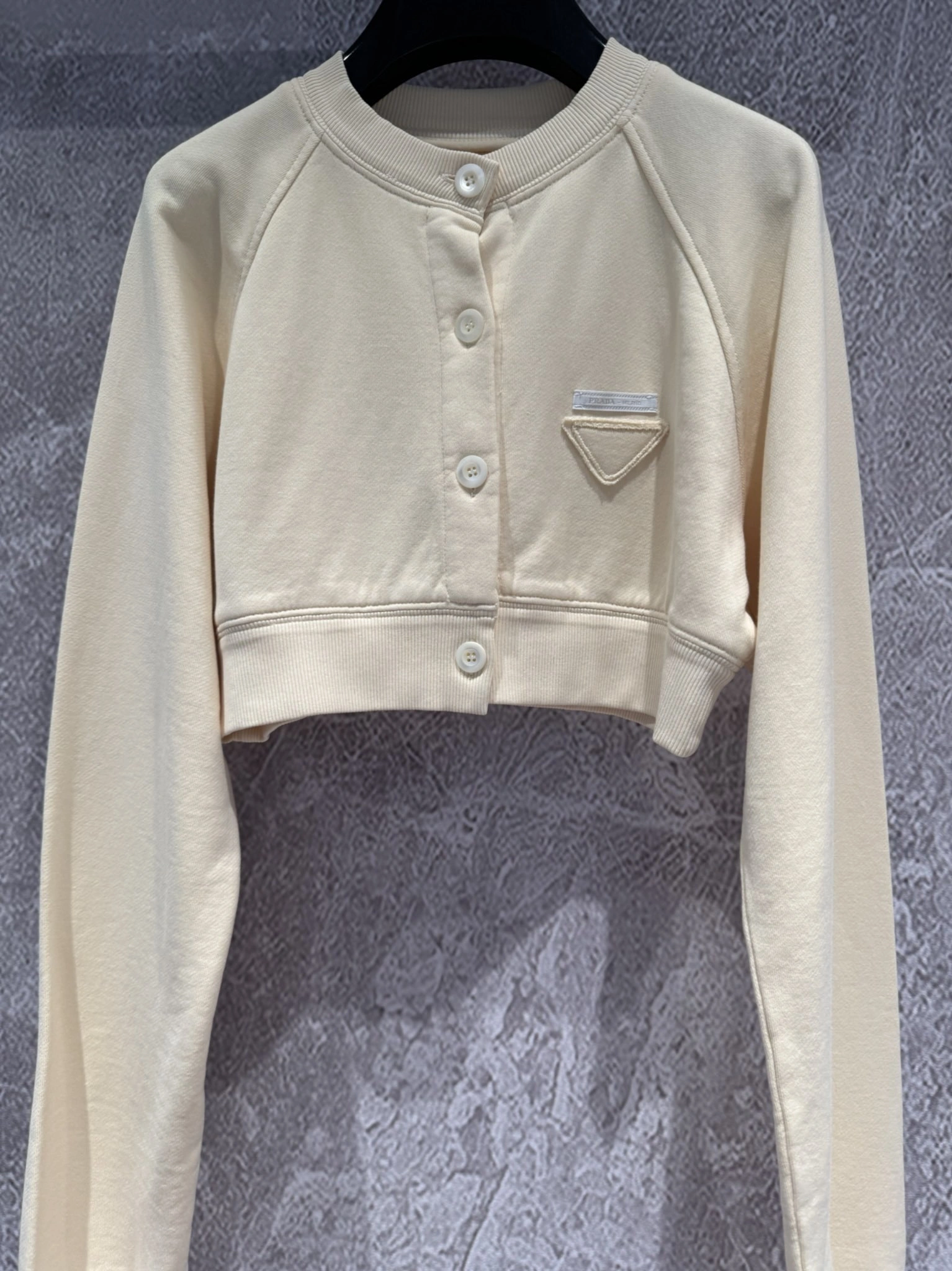 Victoria- Pr141 item:D-F240G1007