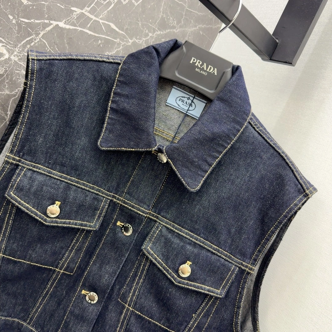 Victoria- Pr141 item:D-F240G1010