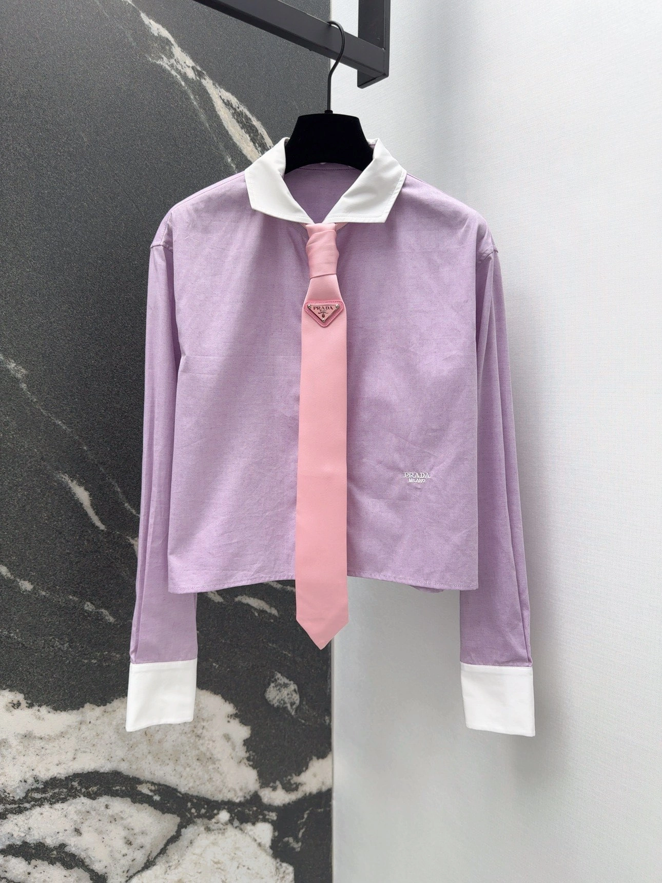 Victoria- Pr141 item:D-F240J1307