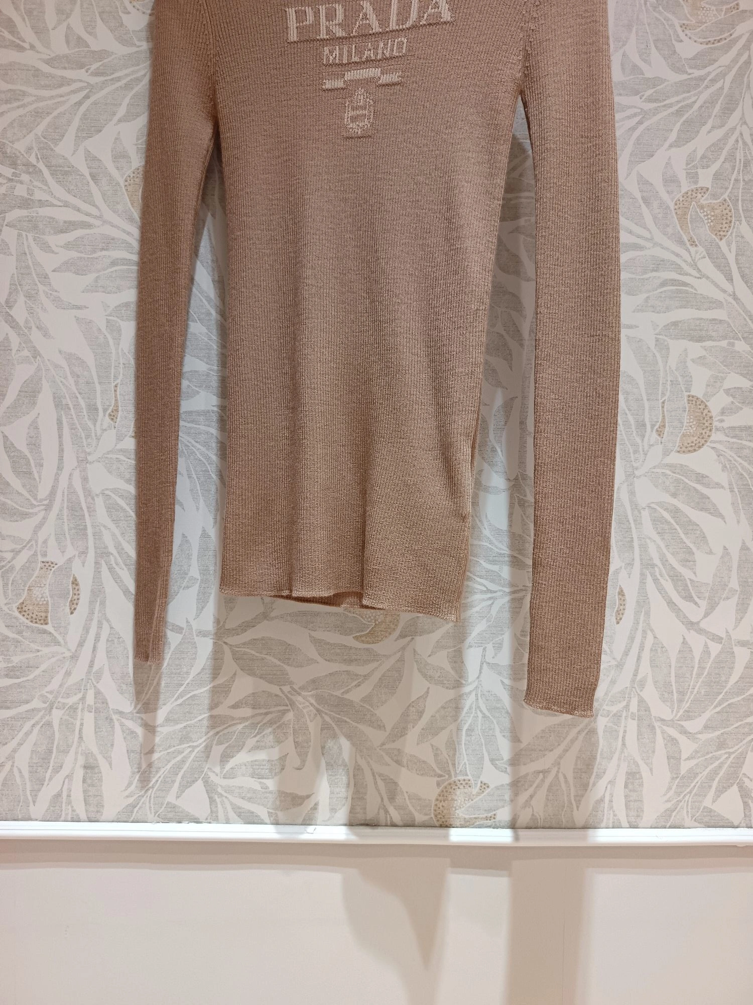 Victoria- Pr141 item:D-F240J5908