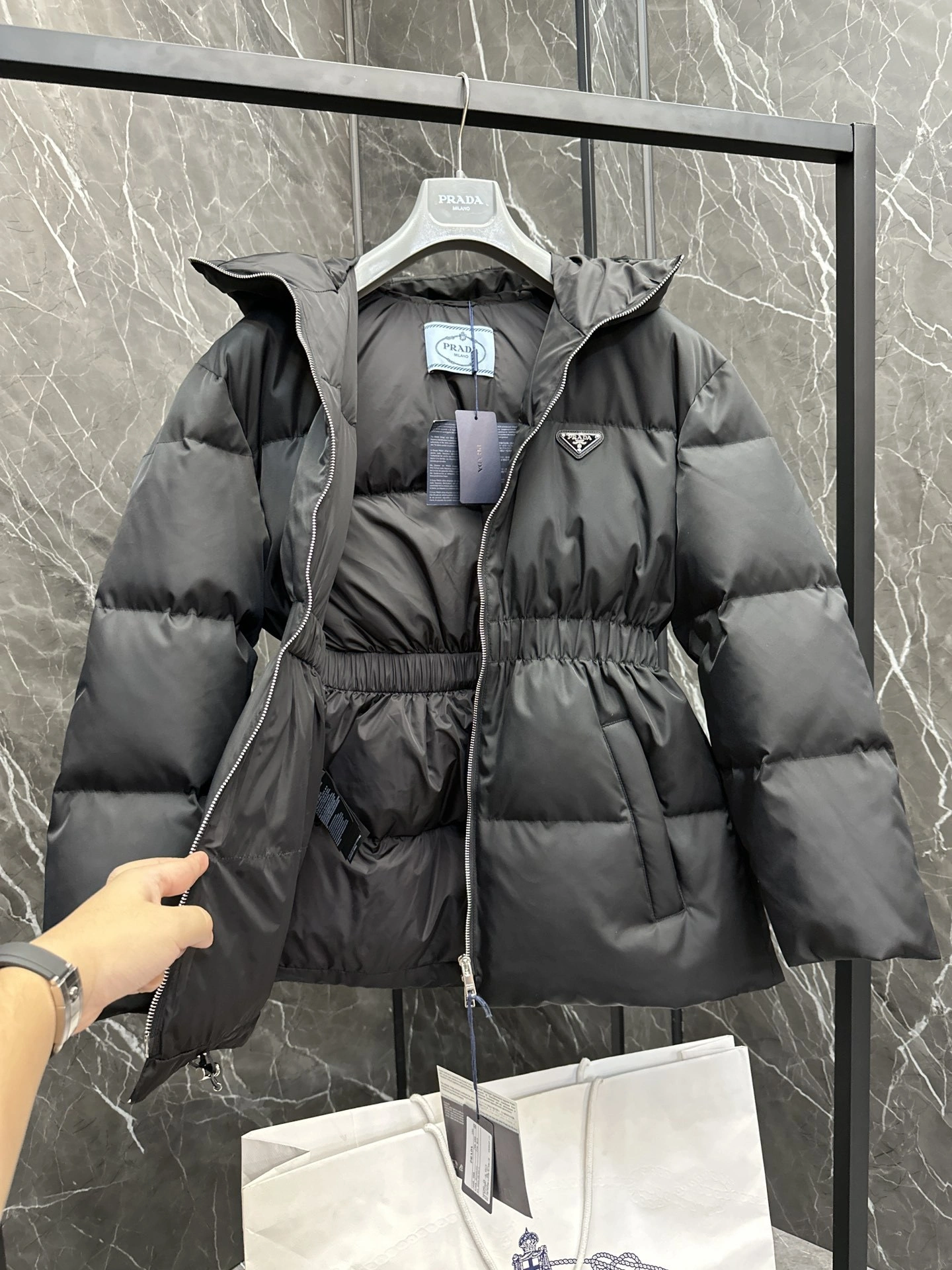 Victoria- Pr141 nylon duck down Down jacket item:E-F190H2241