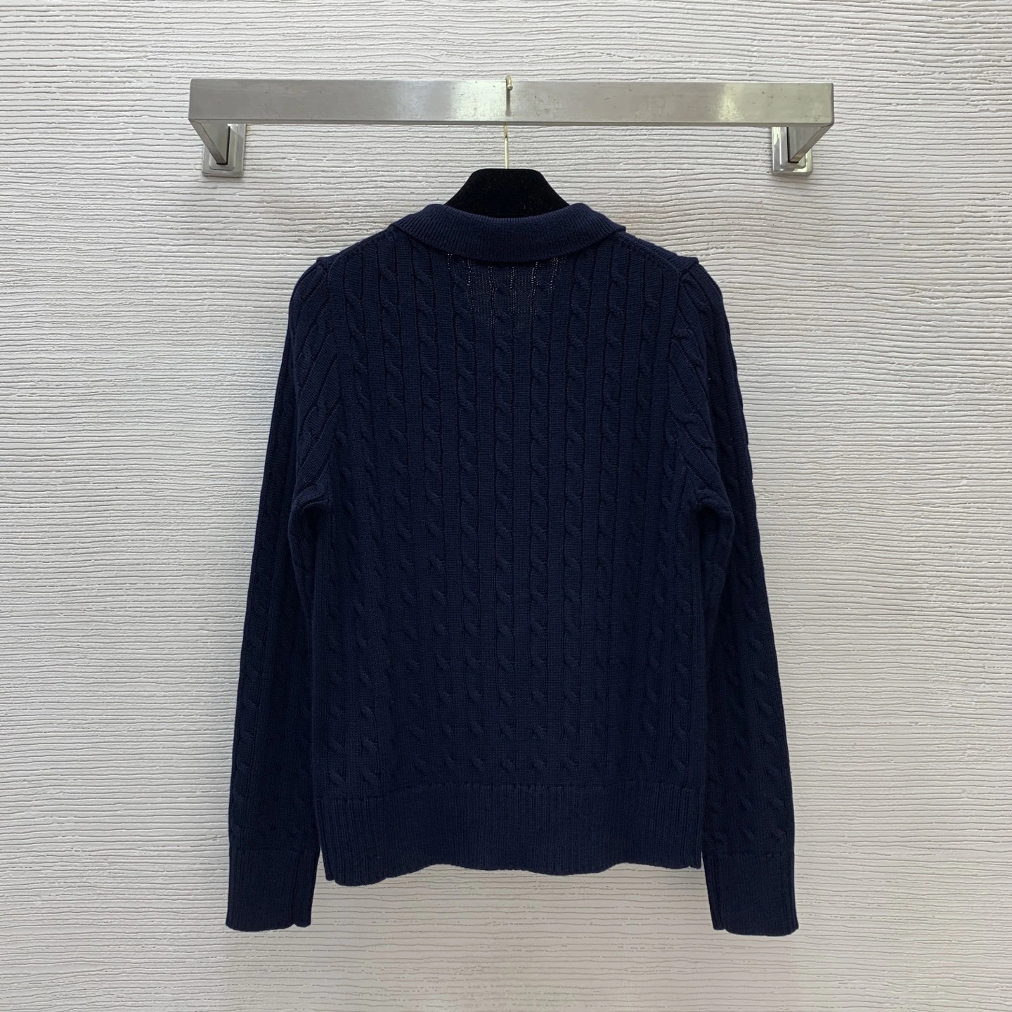 &Victoria- R18ph embroidery 3colour item:E-F044I0252-3