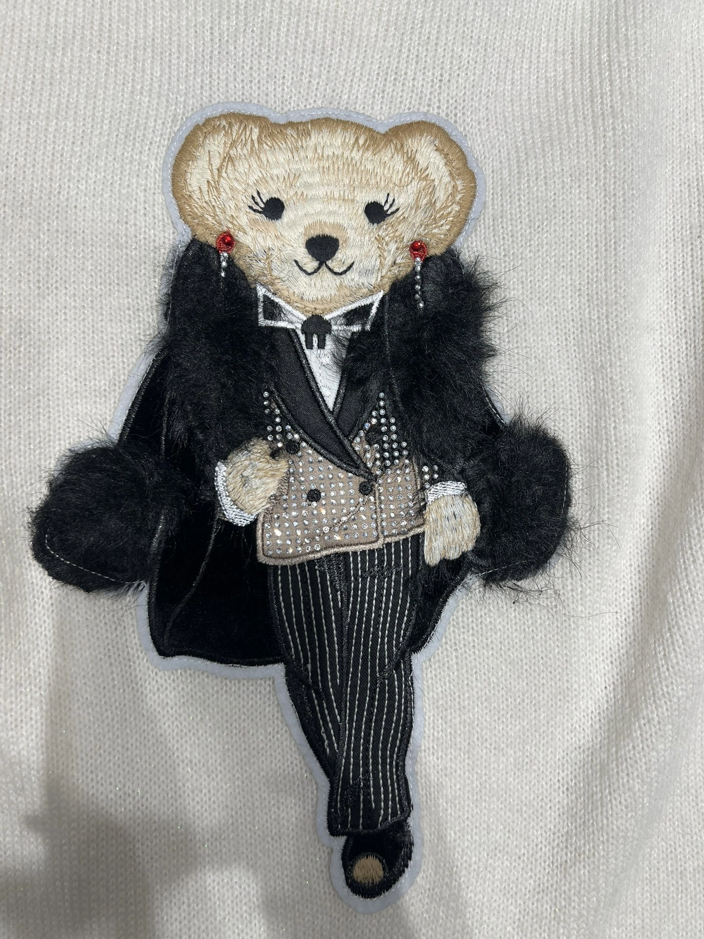 Victoria- R18ph embroidery cashmere 2colour item:E-F140I2725-2H