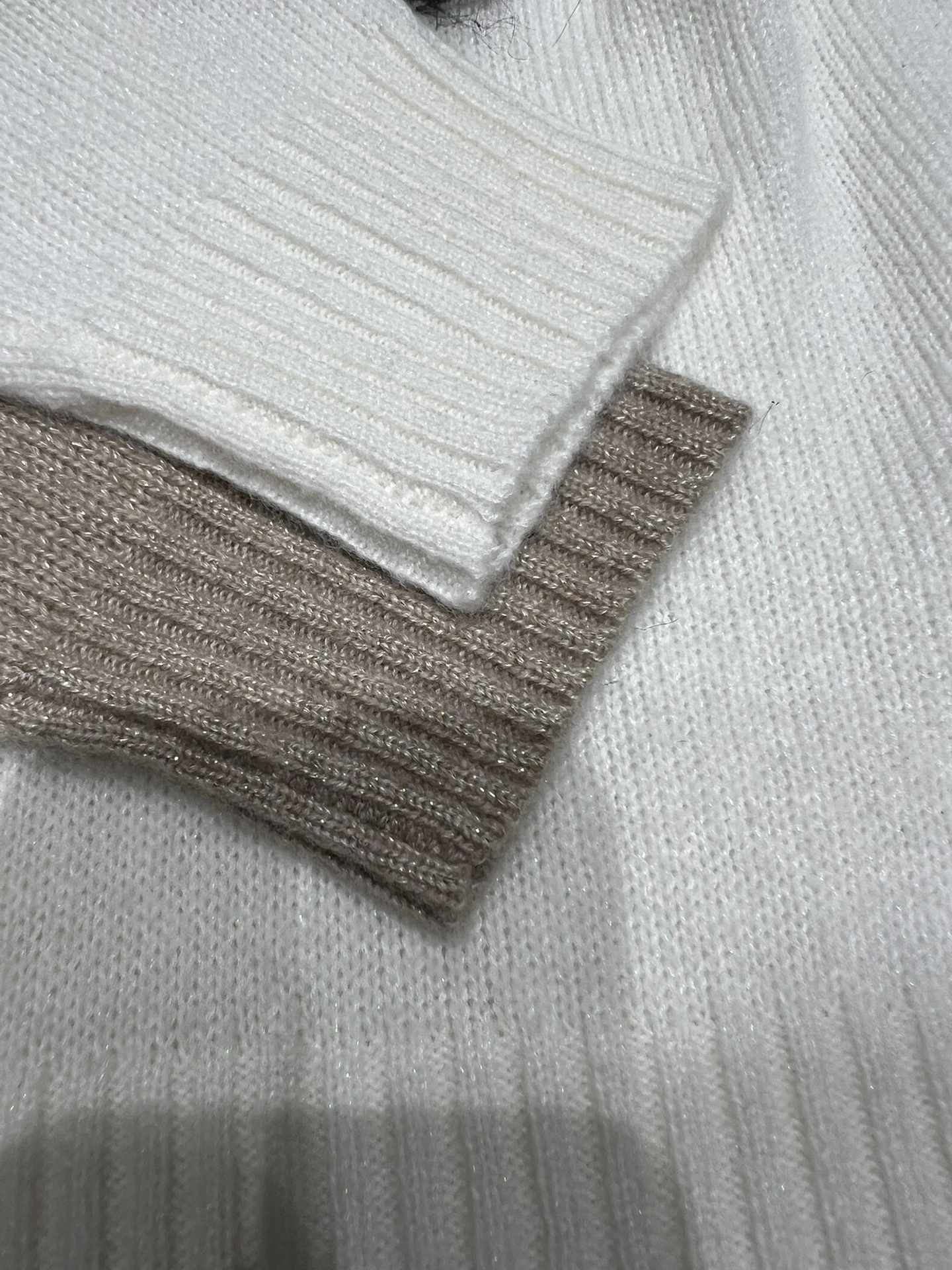 Victoria- R18ph embroidery cashmere 2colour item:E-F140I2725-2H