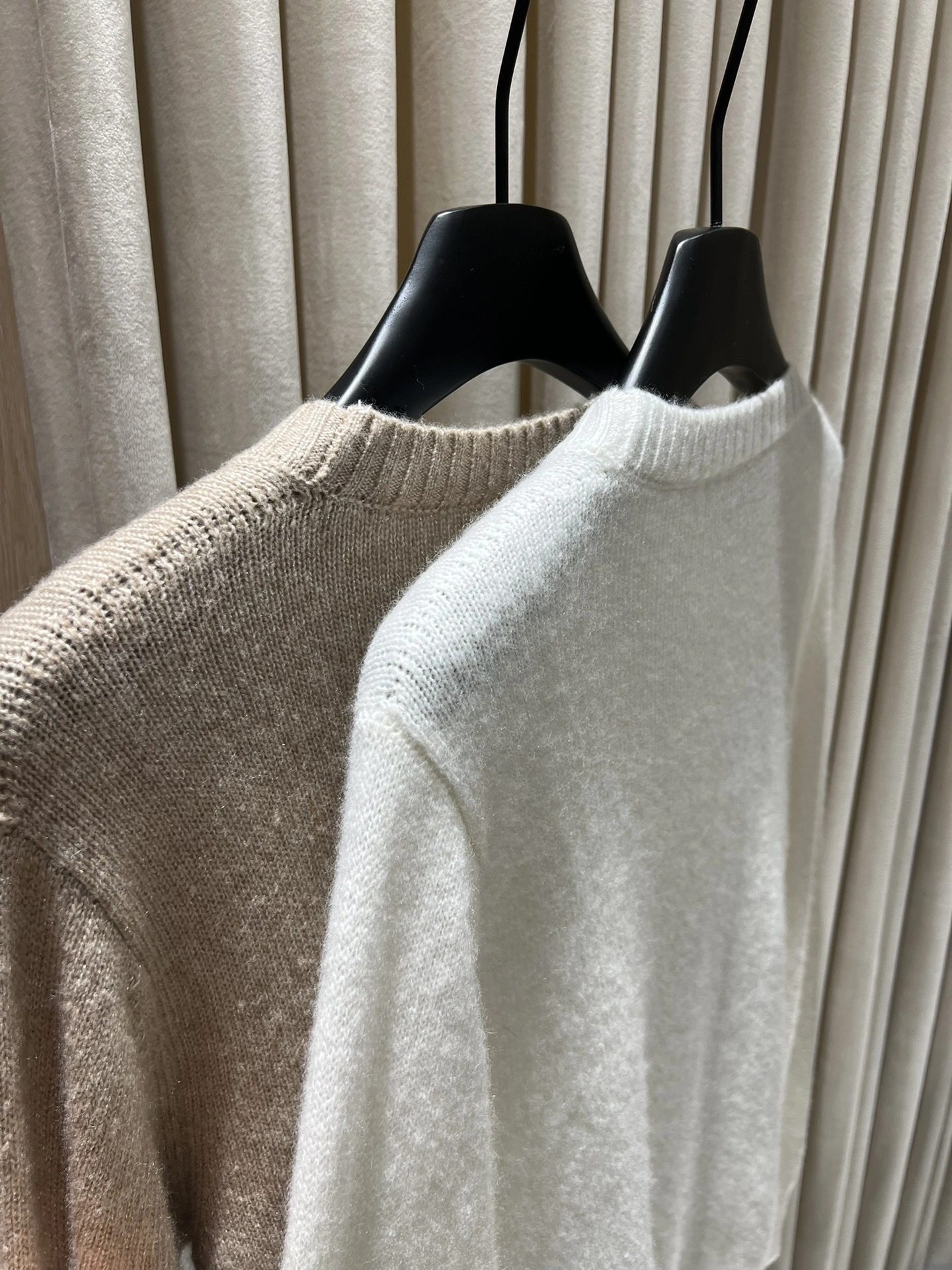 Victoria- R18ph embroidery cashmere 2colour item:E-F140I2725-2H