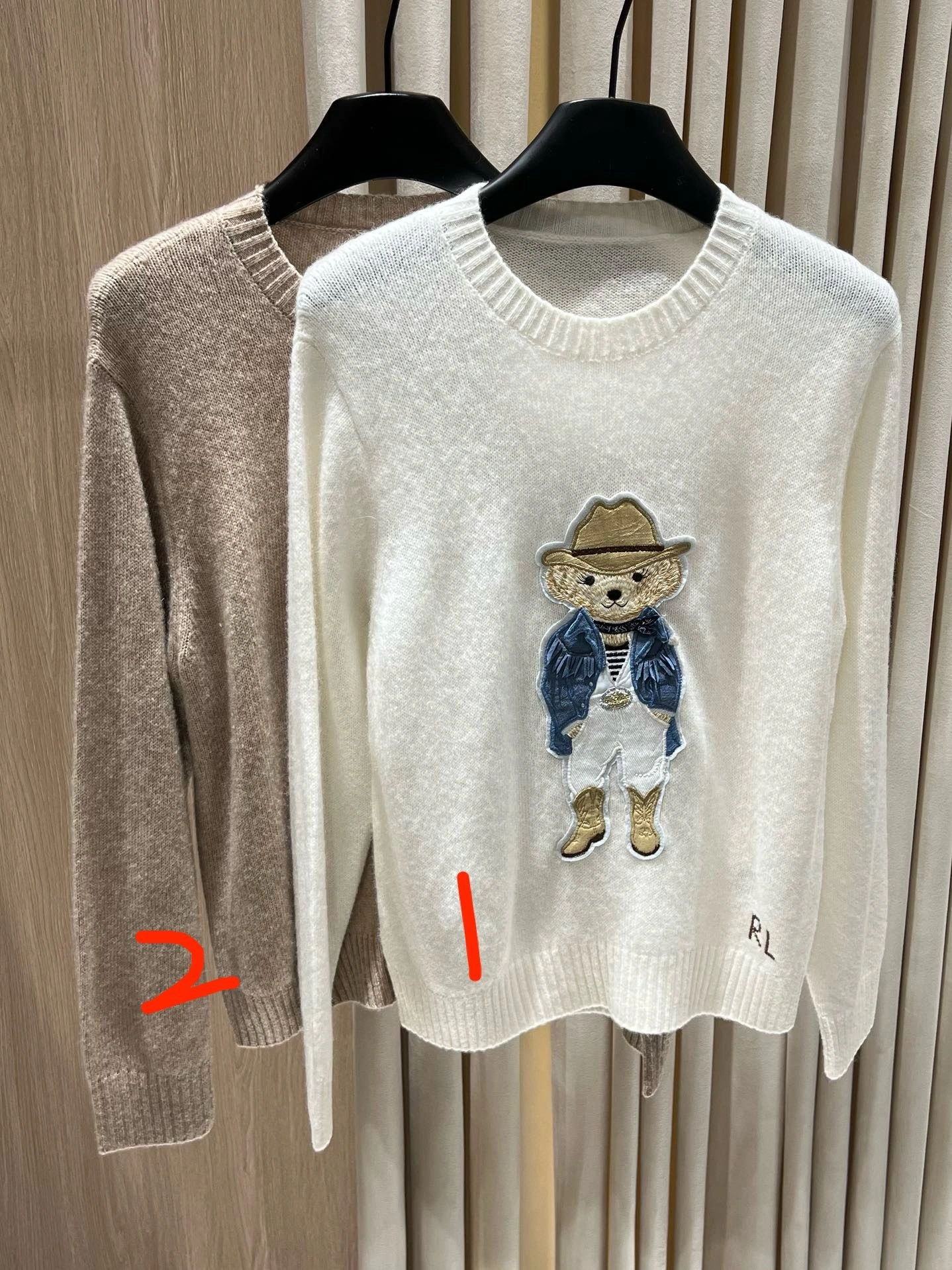 Victoria- R18ph embroidery cashmere wool 2colour item:E-F140I2727-2H