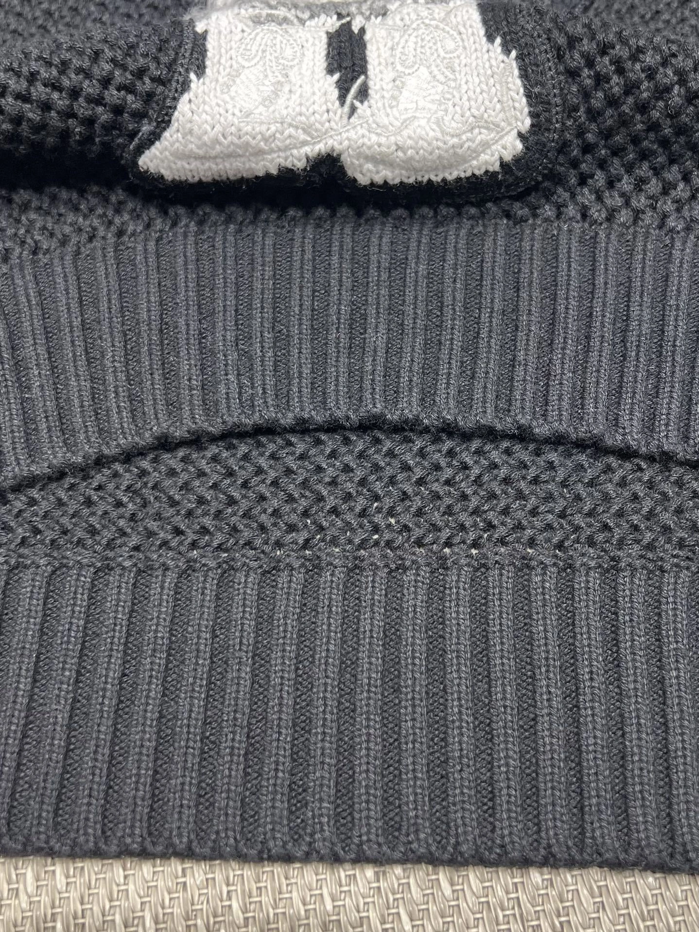 Victoria- R18ph embroidery item:E-F140I2720H