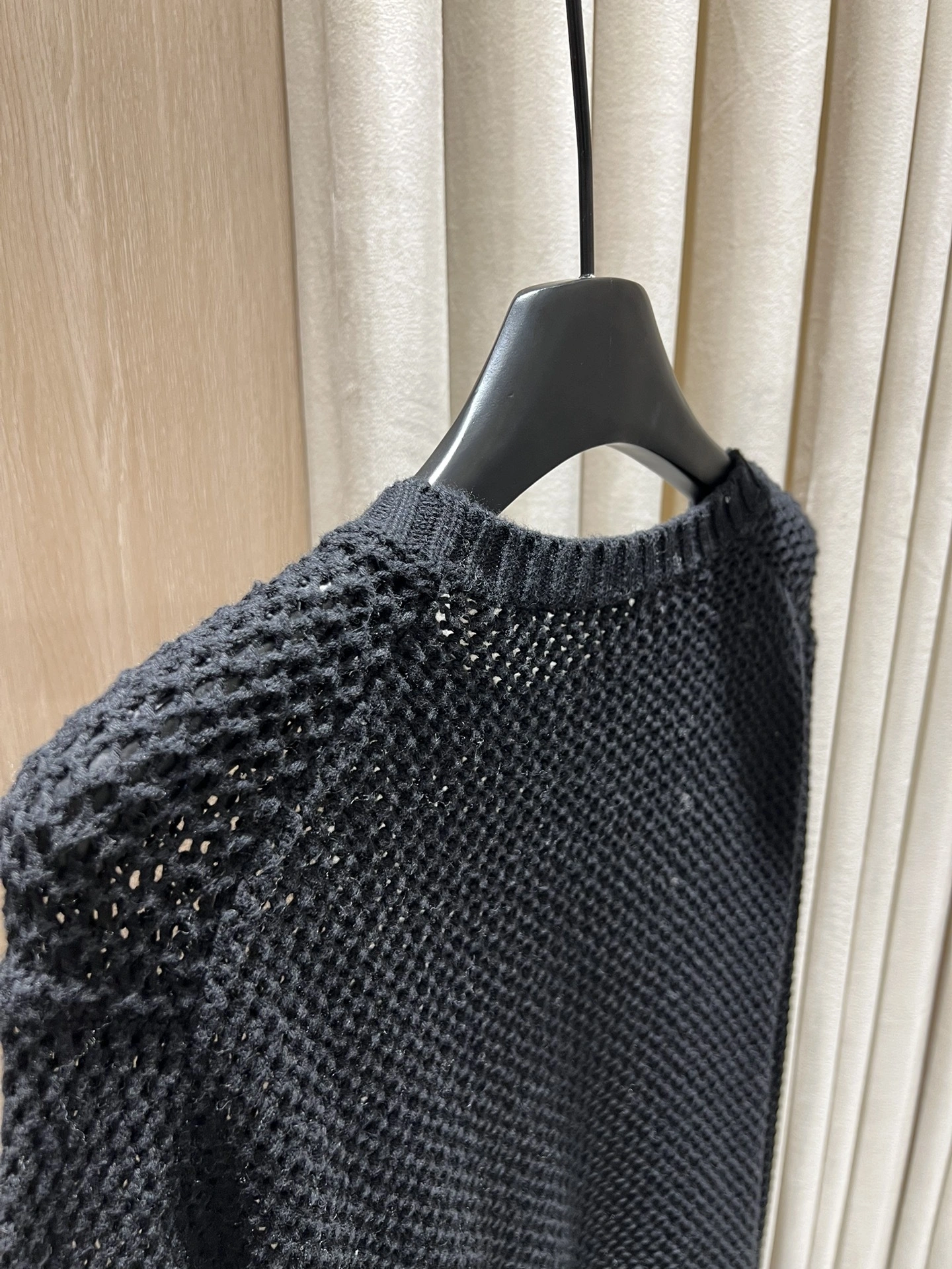 Victoria- R18ph embroidery item:E-F140I2720H