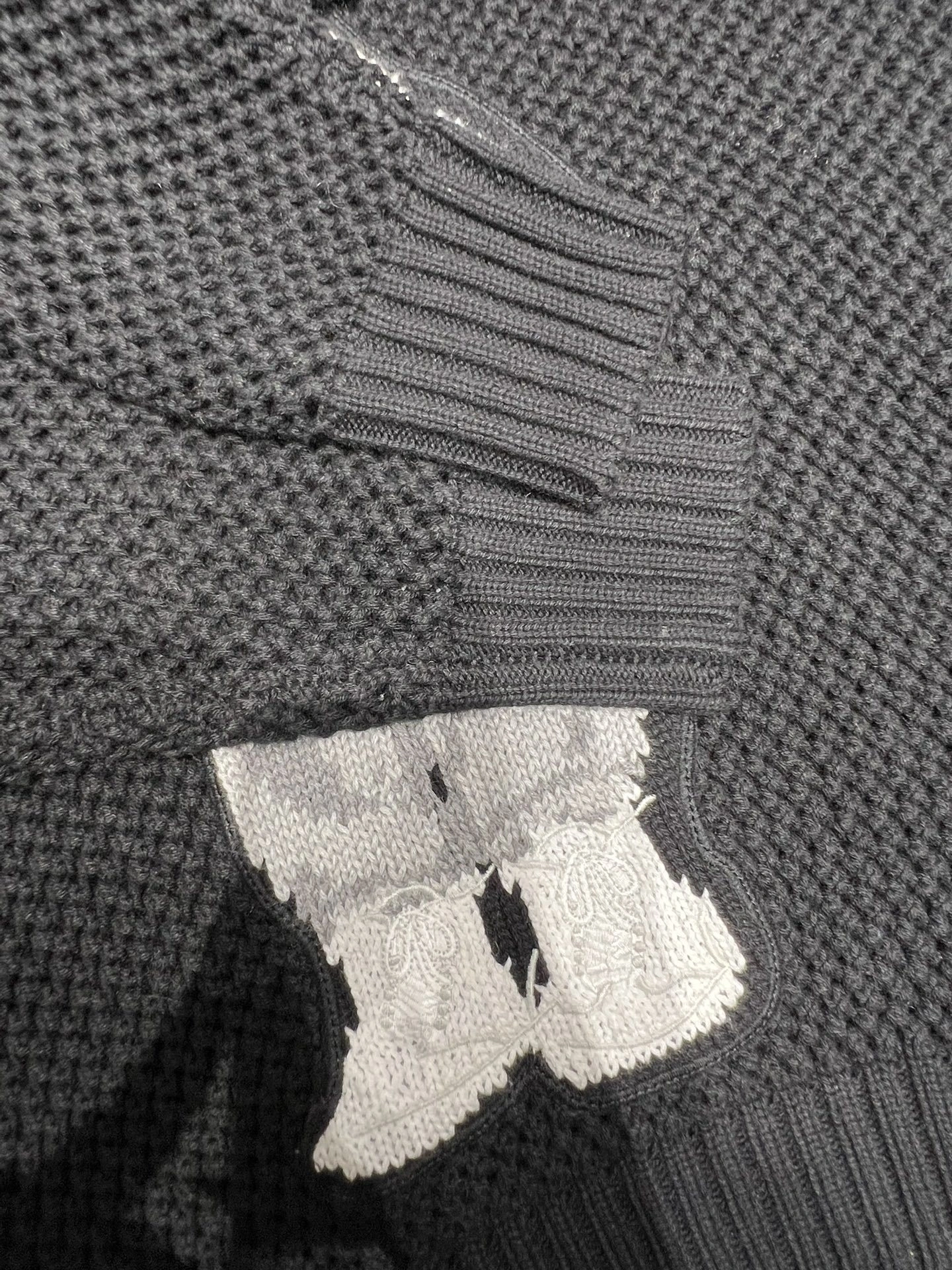 Victoria- R18ph embroidery item:E-F140I2720H