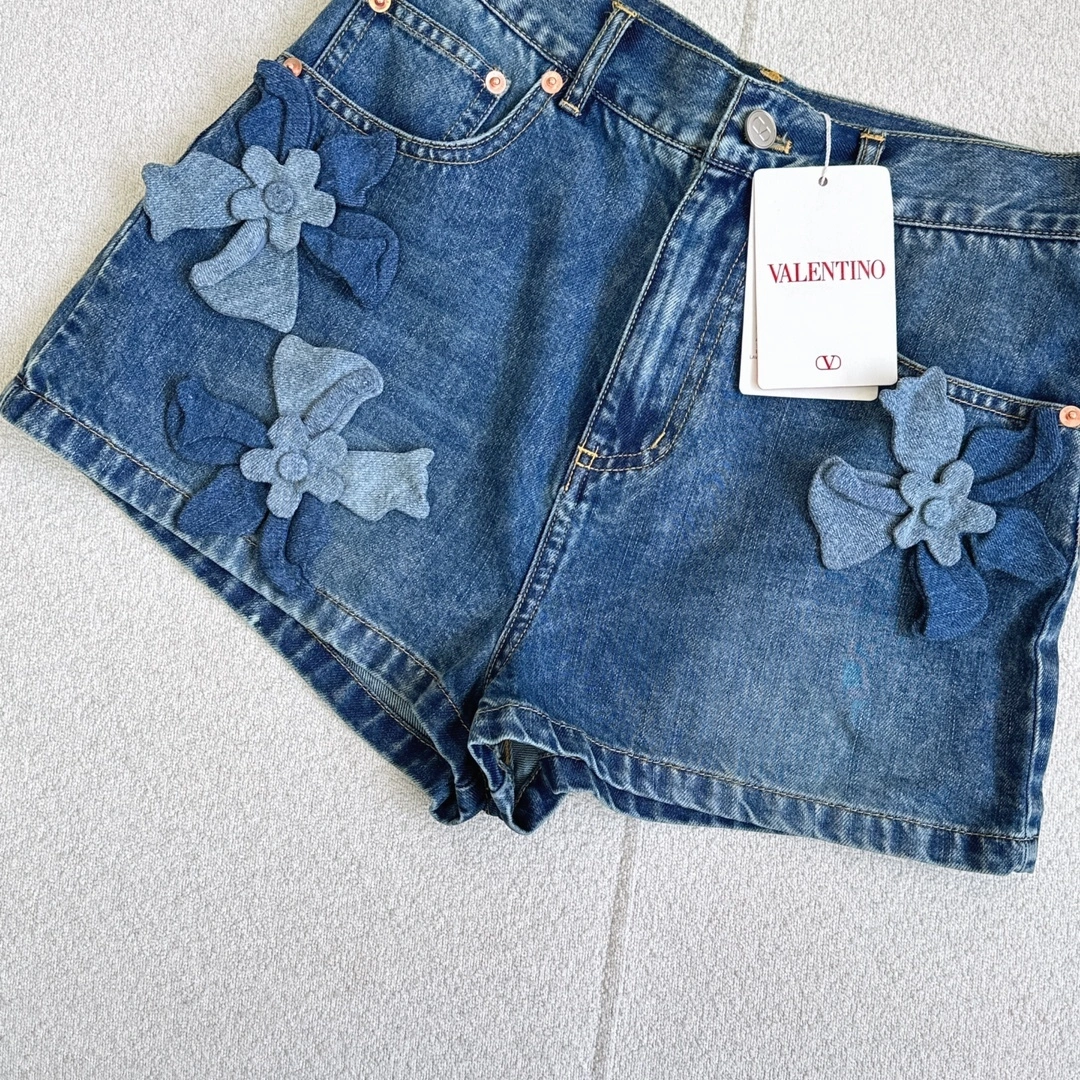Victoria- V1859ti9o item:D-F240G1014