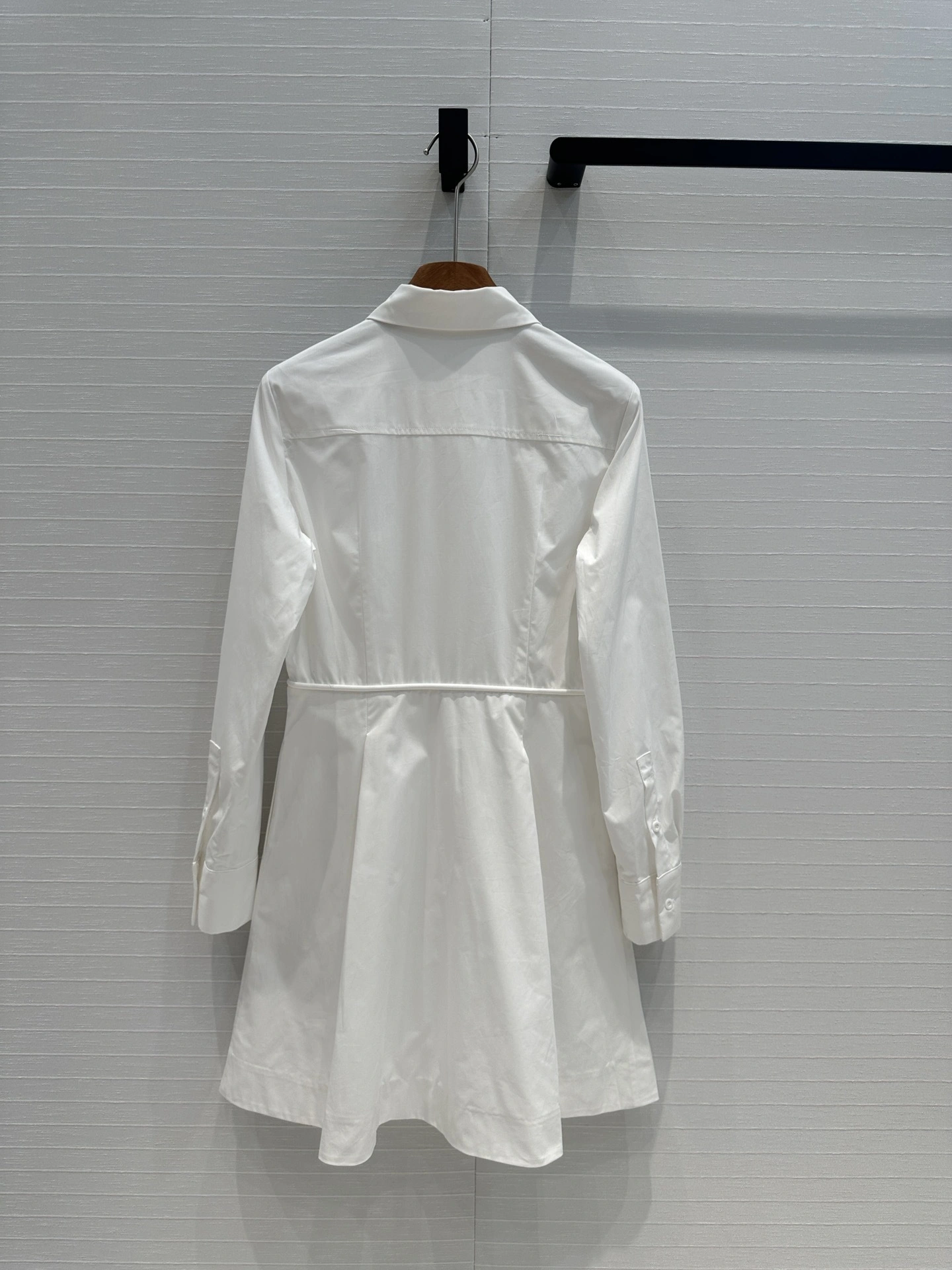 Victoria- V1859ti9o item:D-F240G1018