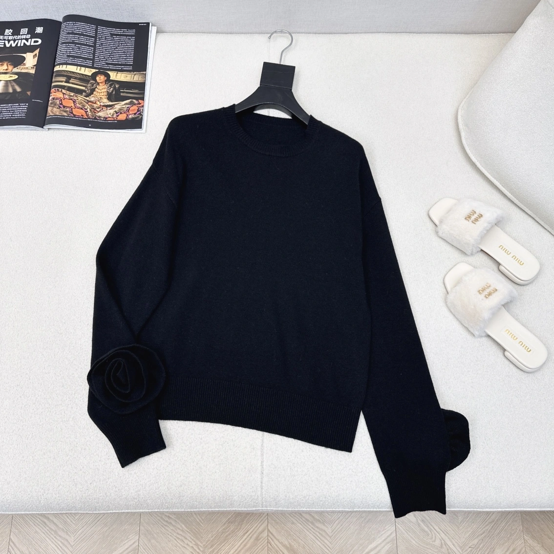 Victoria- V1859ti9o wool item:D-F240J1017