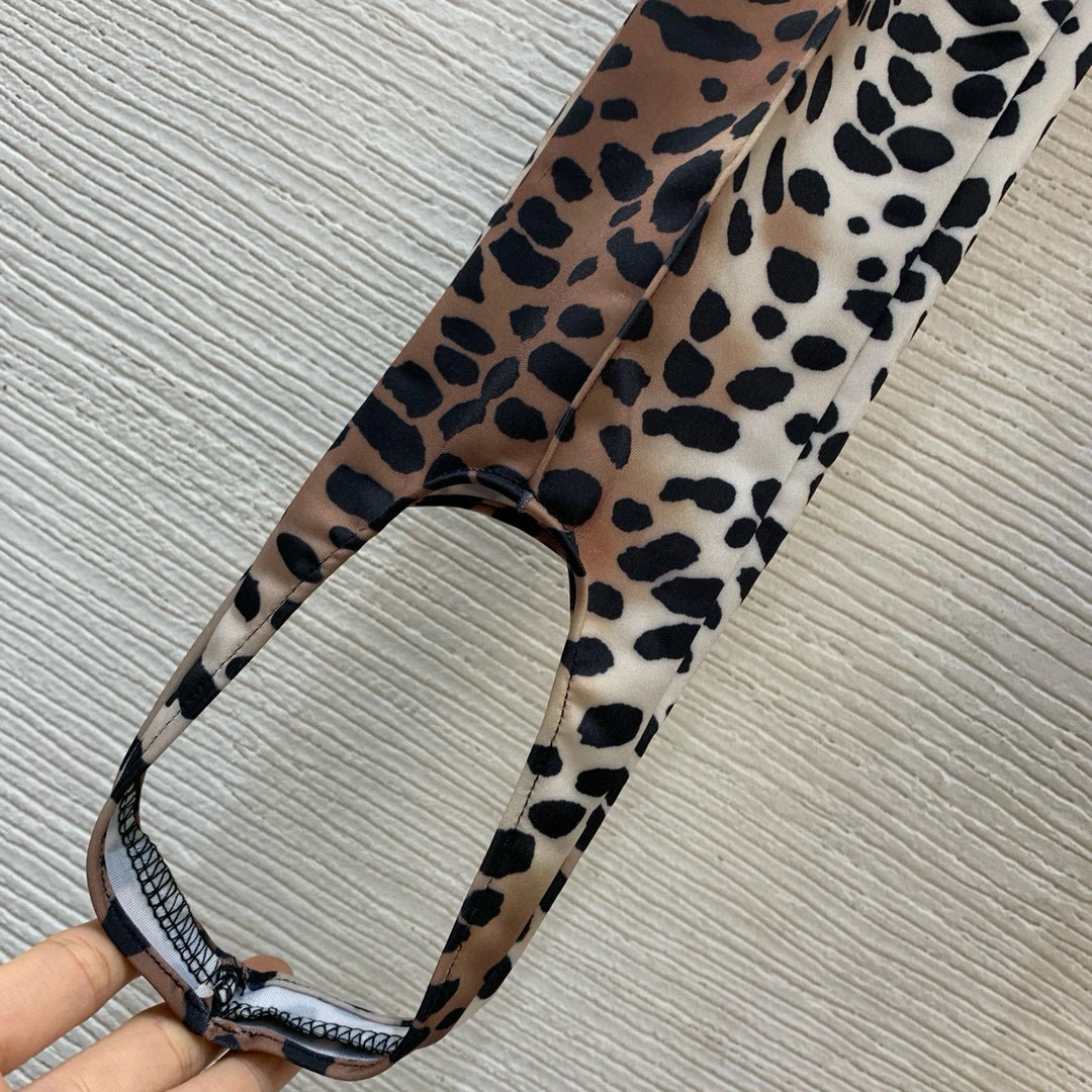 Victoria- V5rs135 2colour item:E-F044F0319-2
