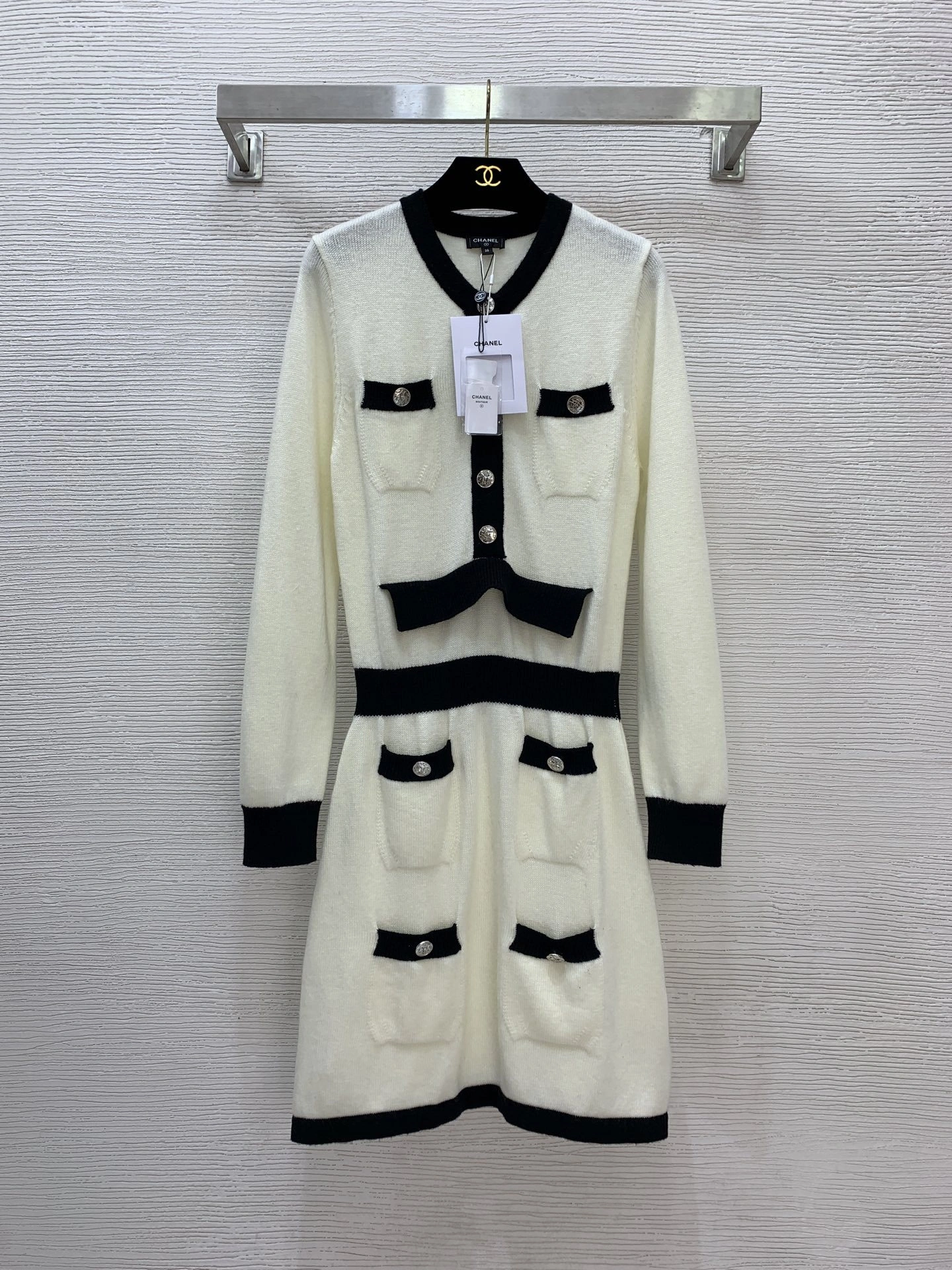 Victoria- V5rs135 wool 2colour item:E-F044K0229-2