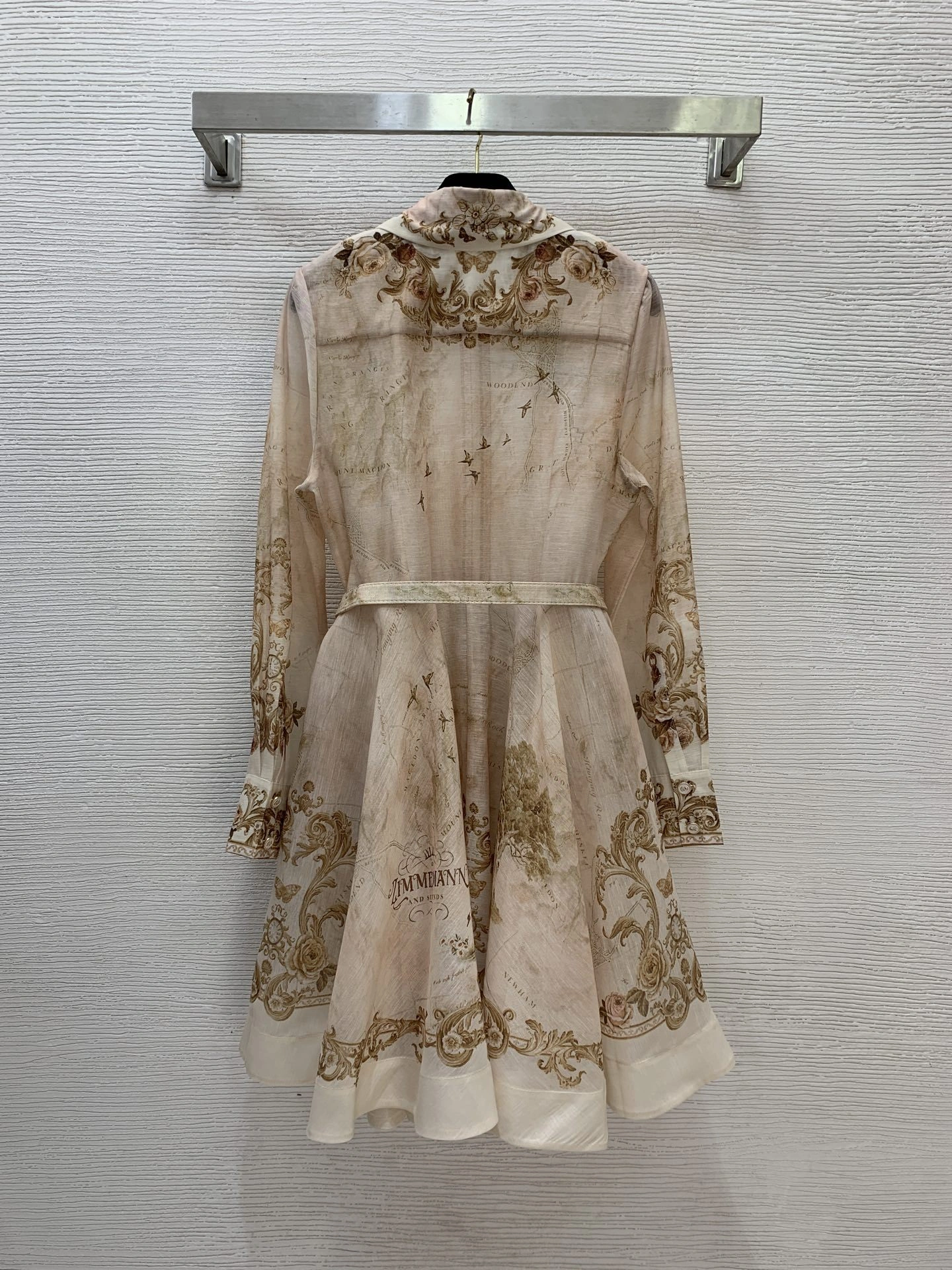 Victoria- Zi775r7199 item: E-F044J0541