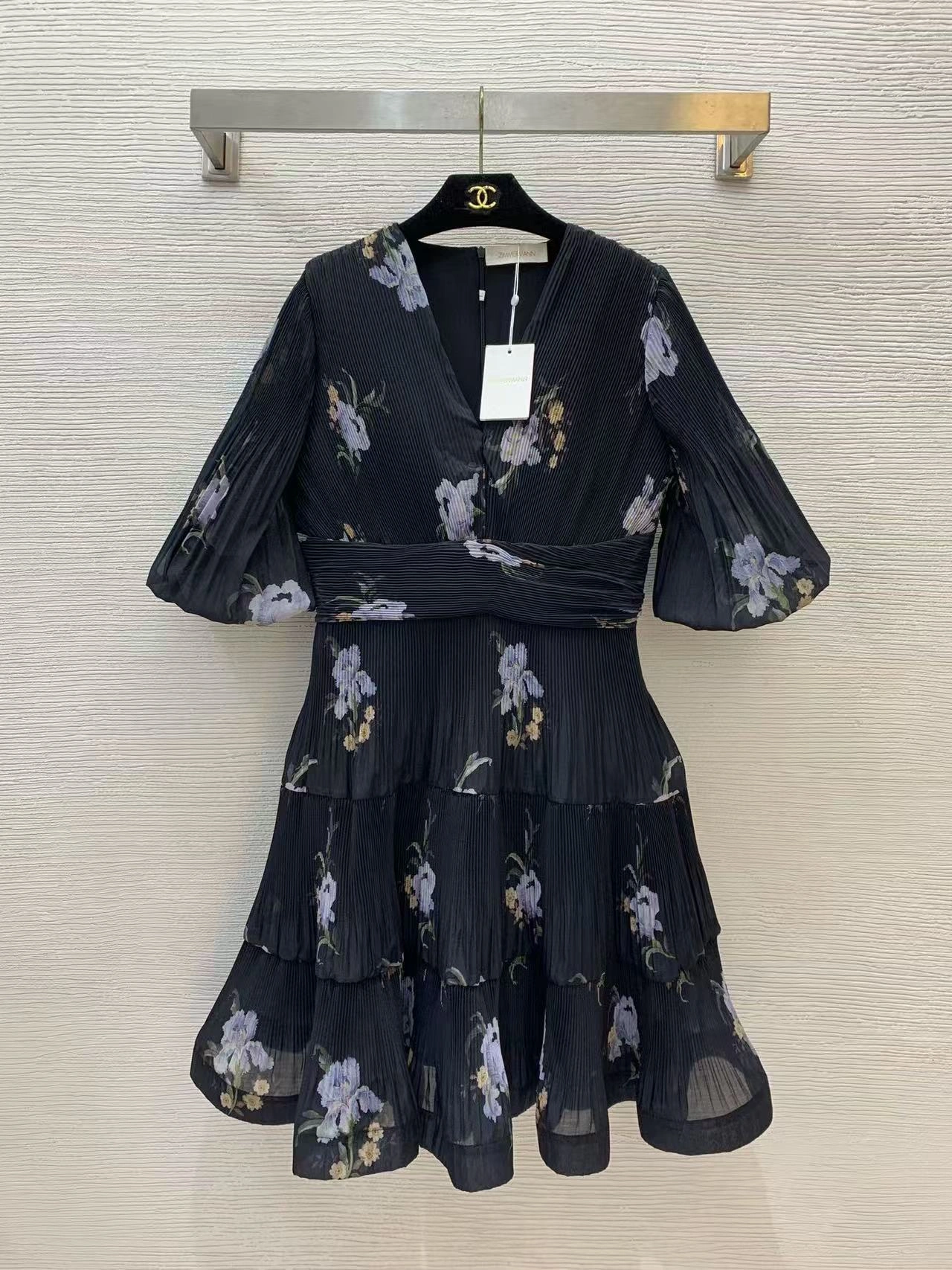 Victoria- Zi775r7199 item:E-F044A0255