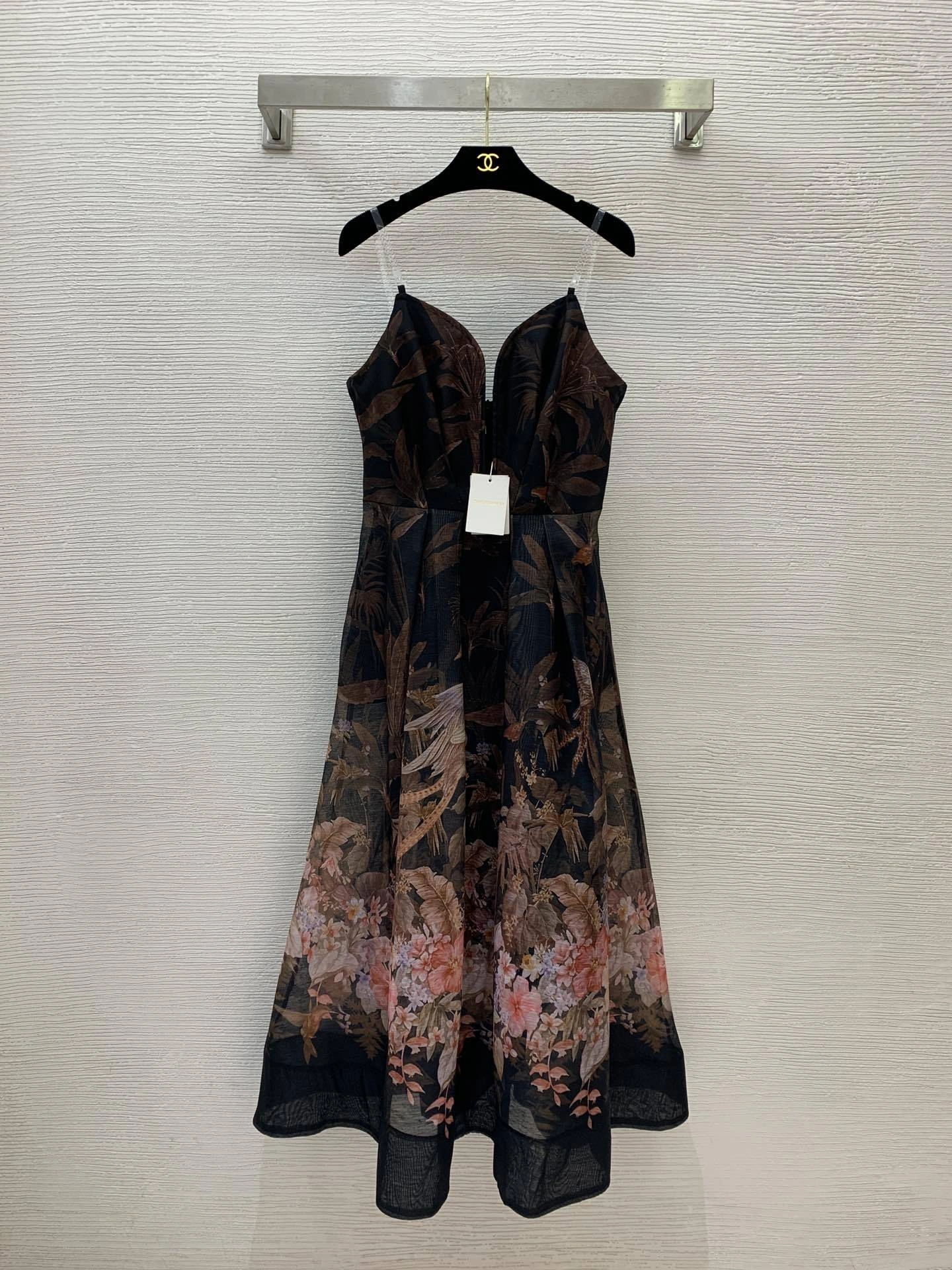 Victoria- Zi775r7199 item:E-F044F0350