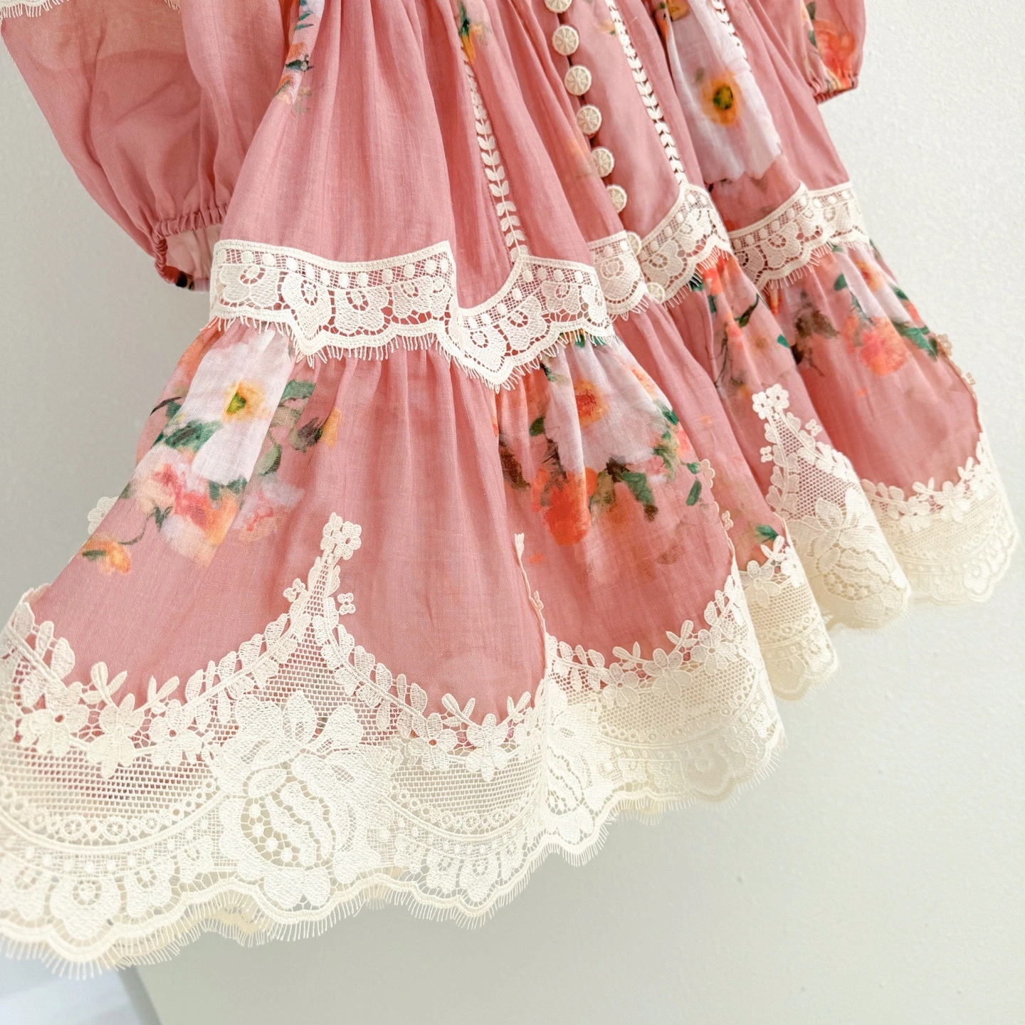 Victoria- Zi775r7199 item:E-F241B1195H