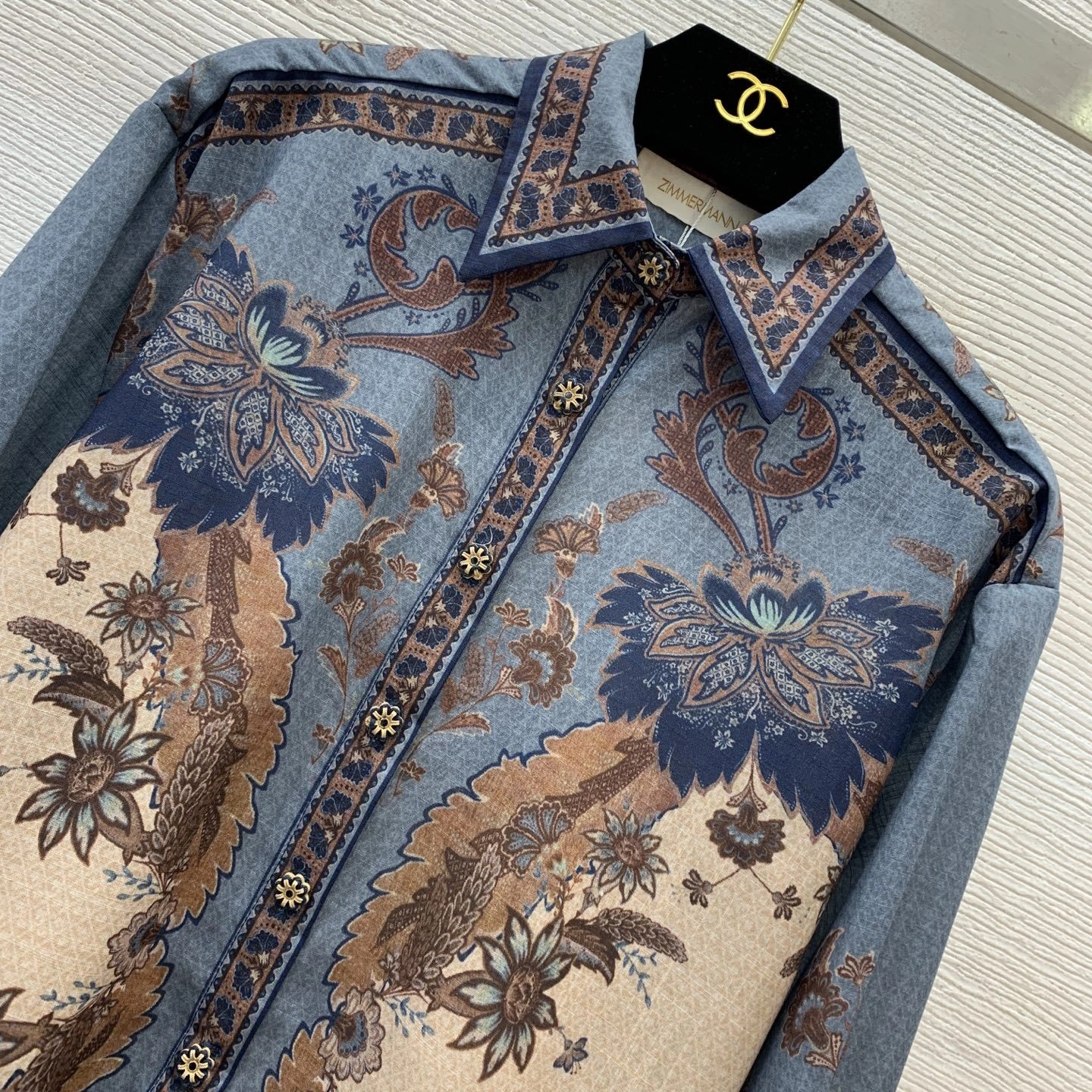 Victoria- Zi775r7199 suit item:E-F044I0212