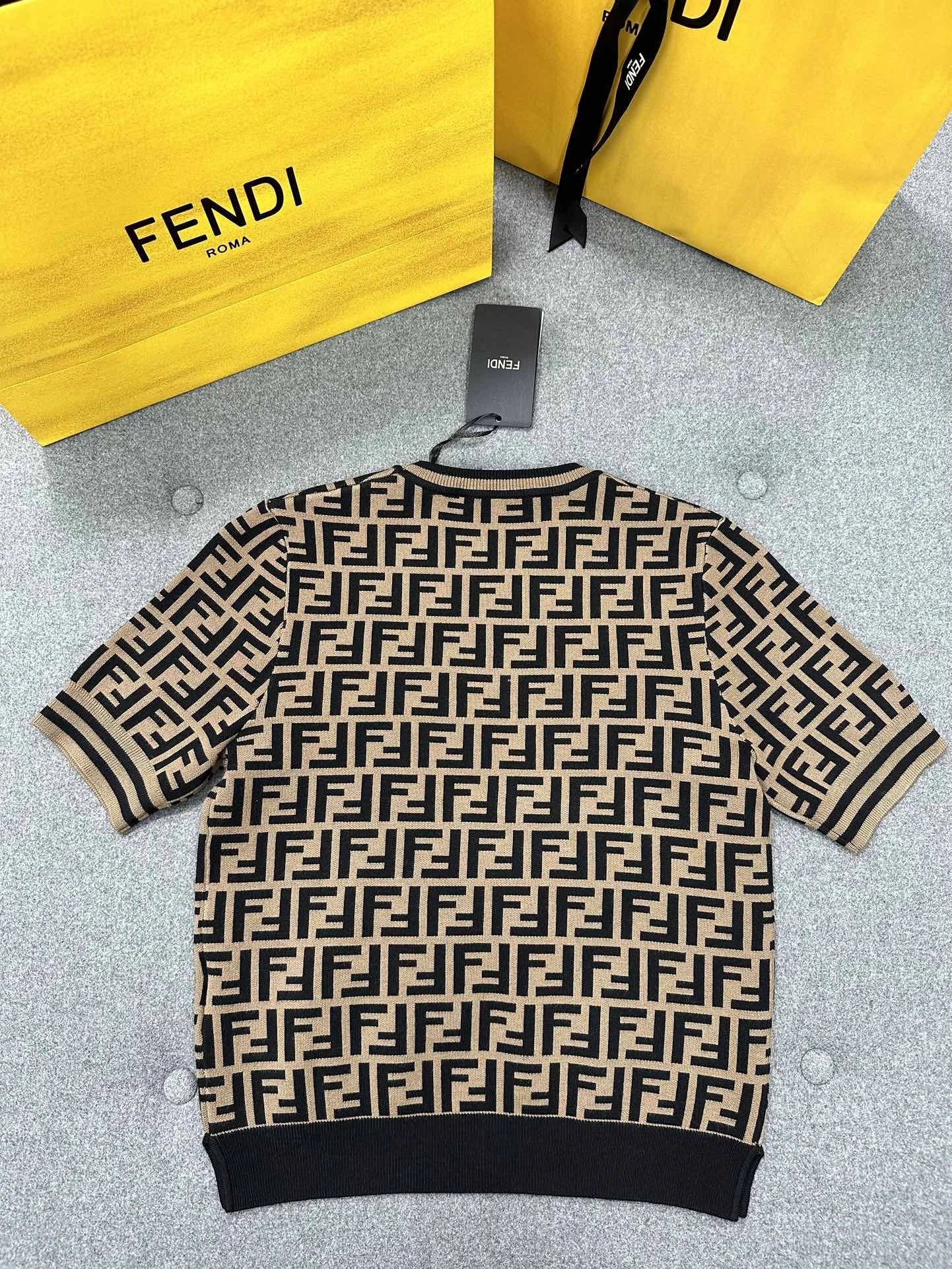 Victoria- item:C-F801K3014