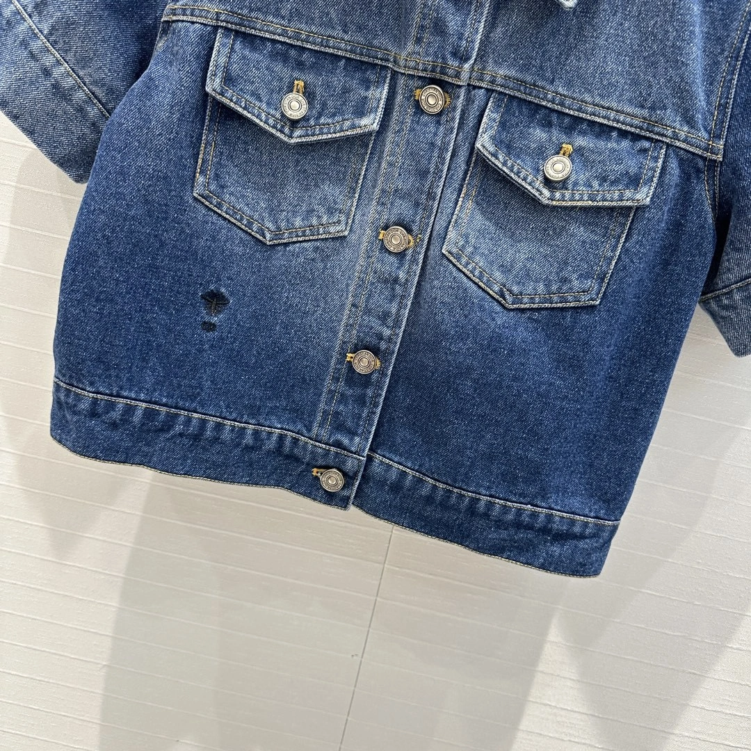 Victoria-4ior item:D-F061H1614