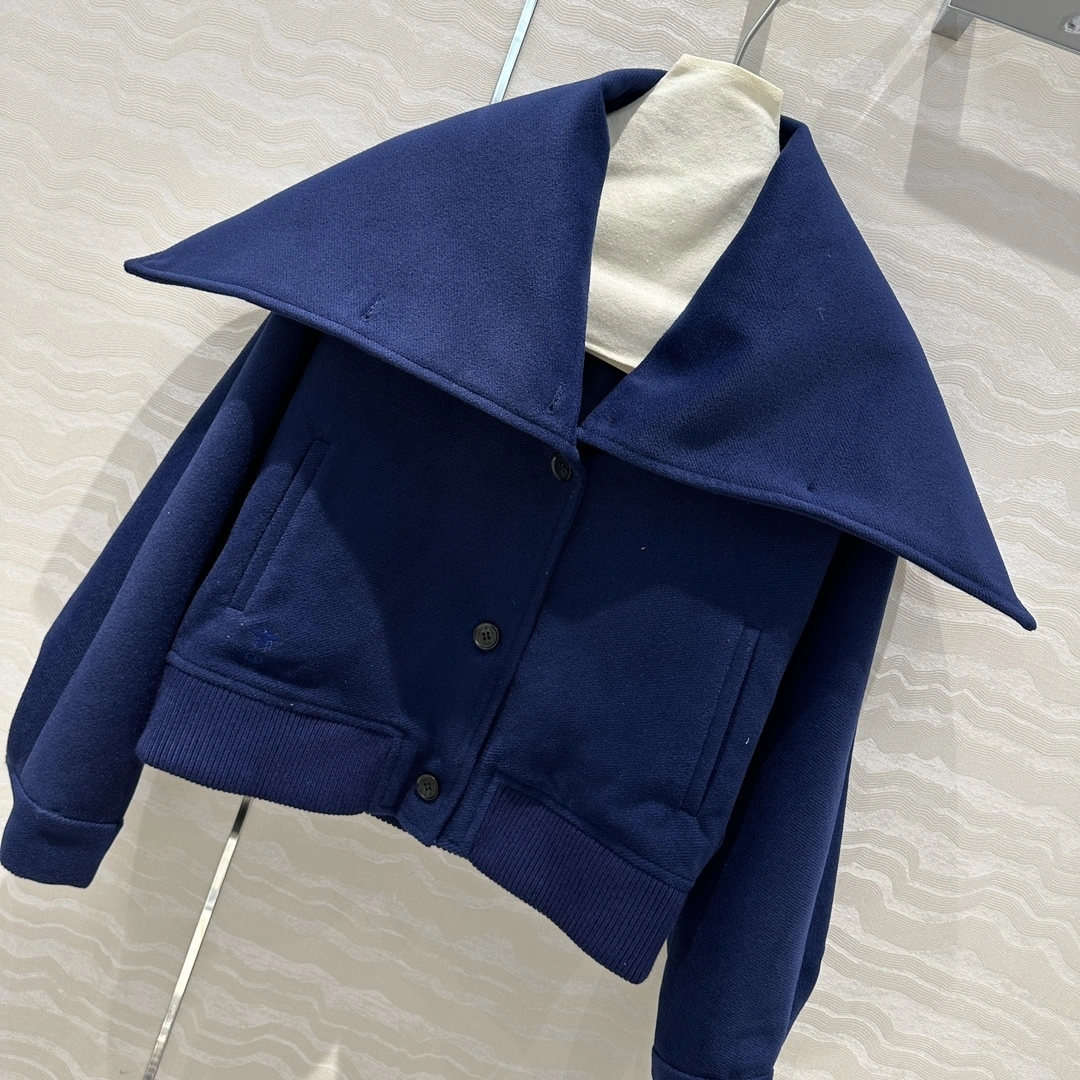 Victoria-4iorMiss item:D-F061H1638