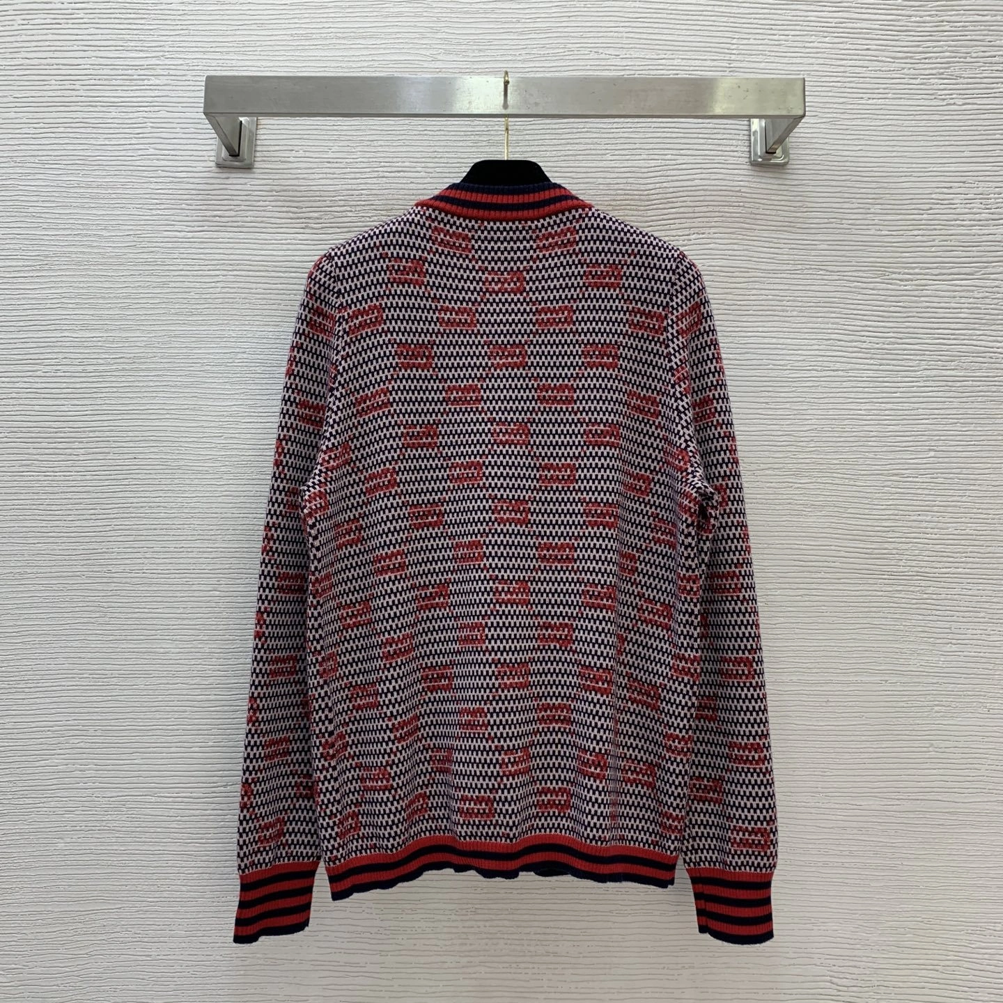 Victoria-6u33i wool item:E-F044I0278