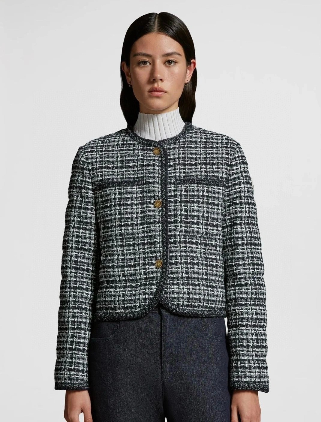 Victoria-7o9385r item:D-F061H1625