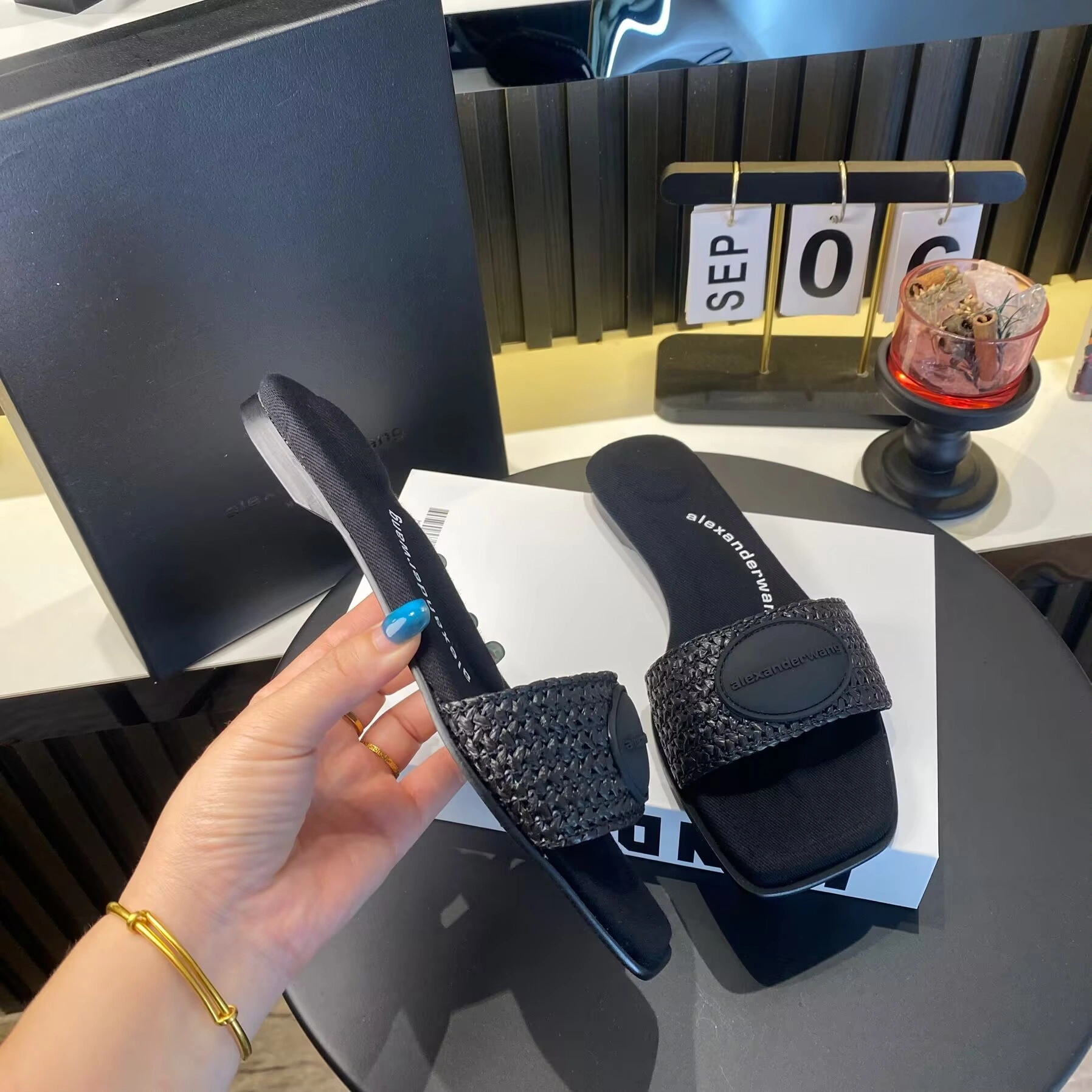 W196 30225S013001 Heel height：1CM item:ET-X234G1170
