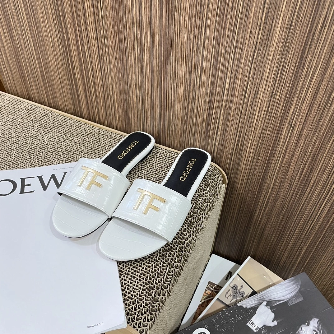 W3216L-CL125G_1W001 sheepskin item:DT-X234C2077