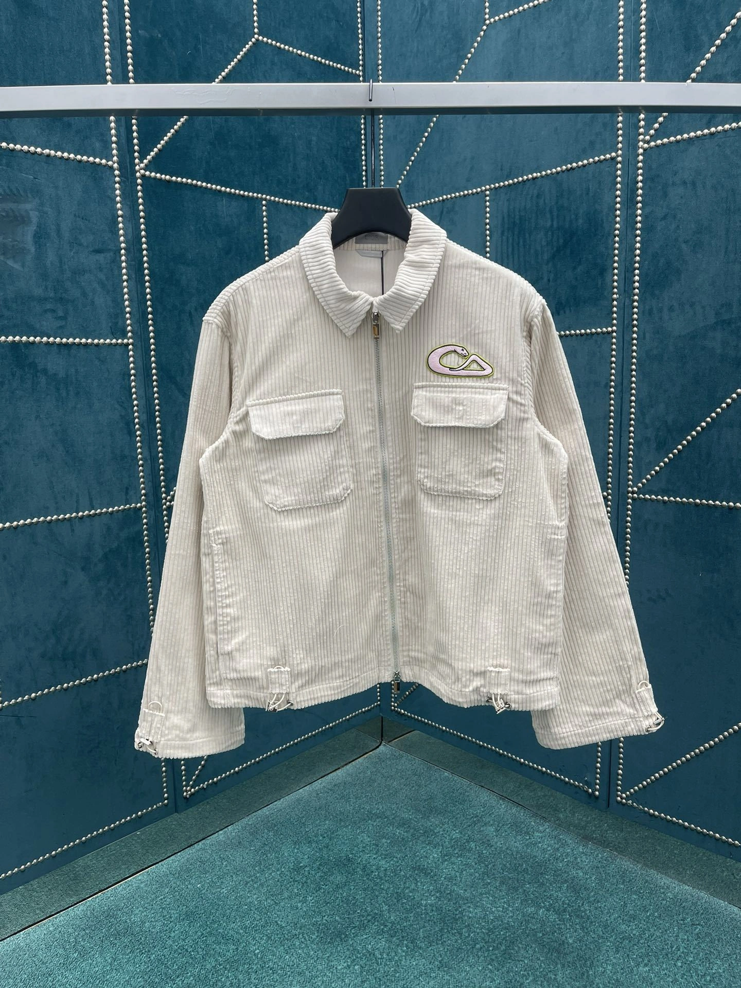 WGLuxury --- 4ior oversize item:E-F409B0439