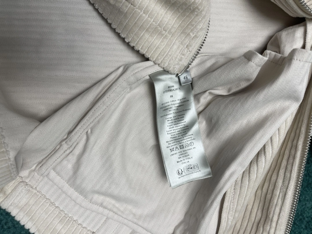 WGLuxury --- 4ior oversize item:E-F409B0439