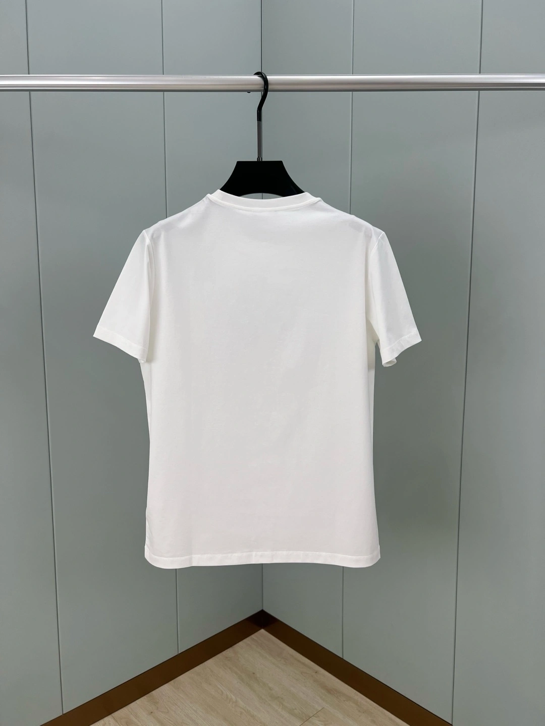 WGLuxury --- 6u33i embroidery 2colour item:E-F409B0434-2