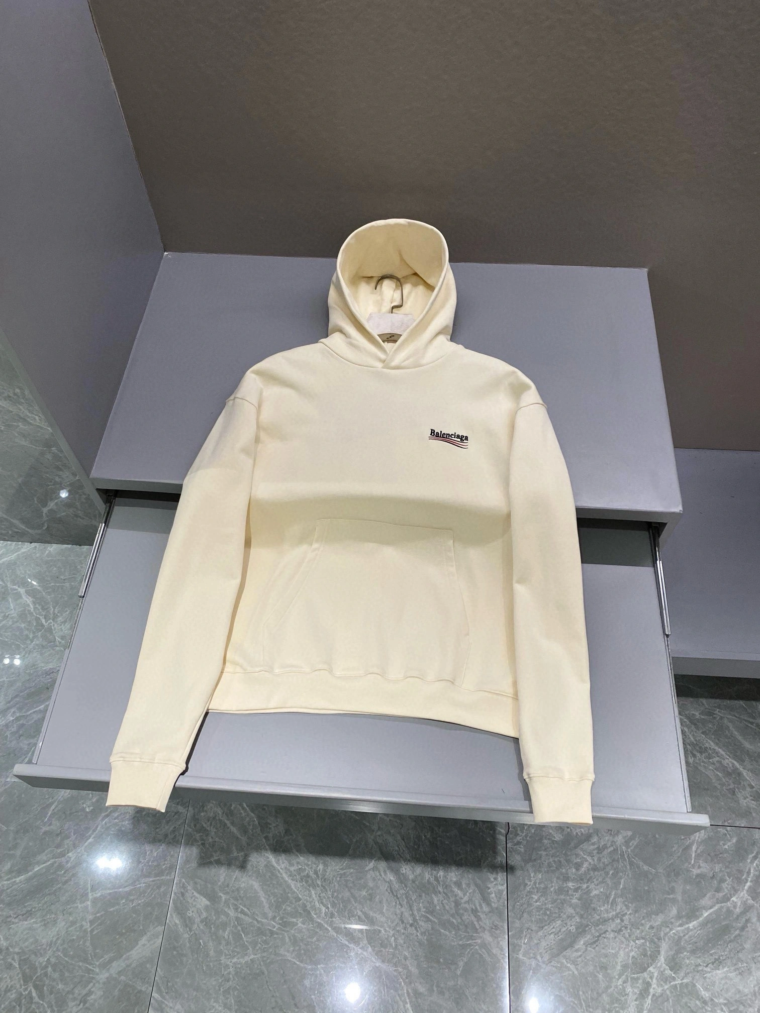 WGLuxury-- 218593i161 Embroidery Oversized 3Colour item:D-F361J1313-4