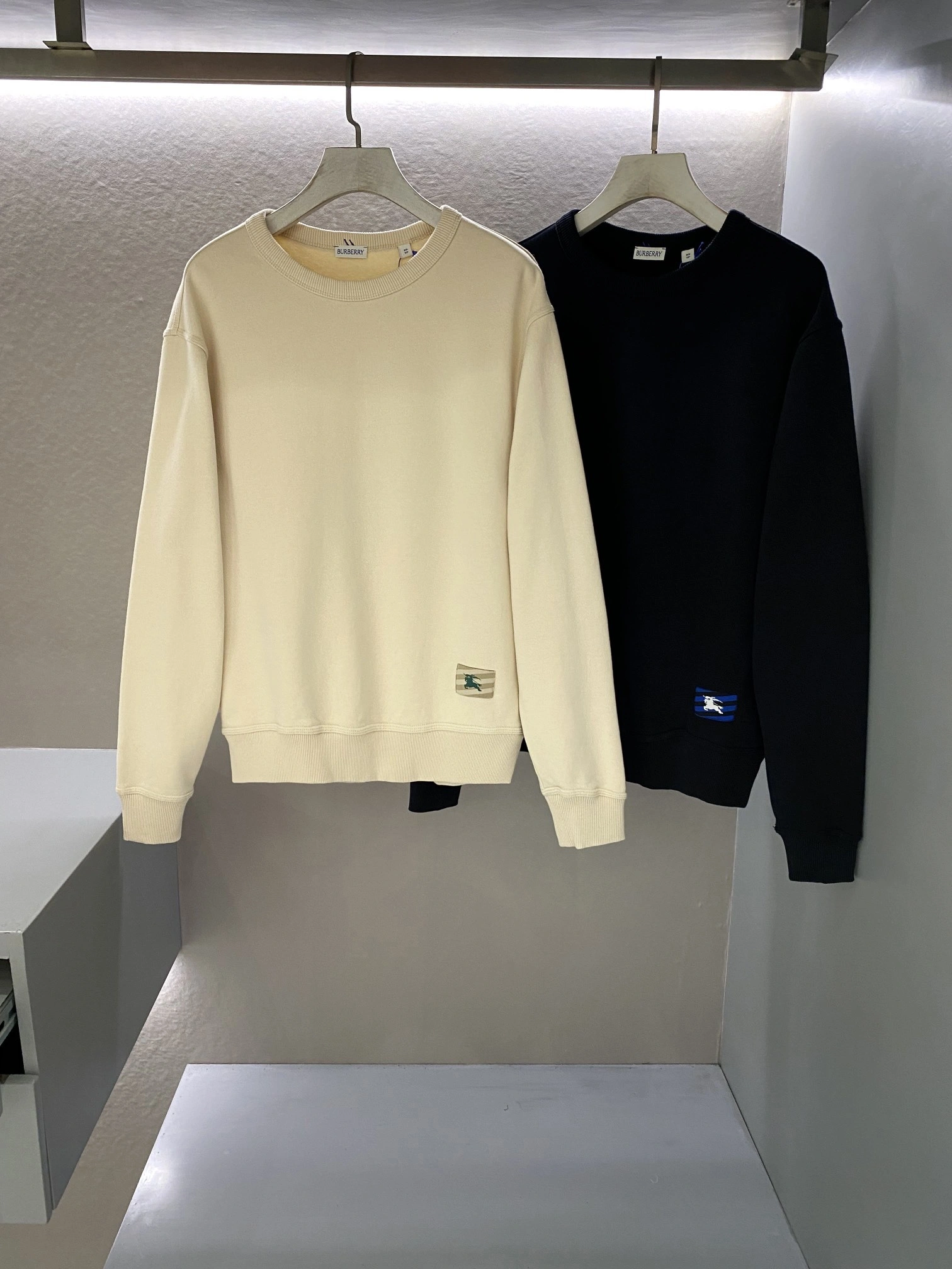 WGLuxury-- 2ur25rry Oversized 2Colour item:D-F361J1318-2